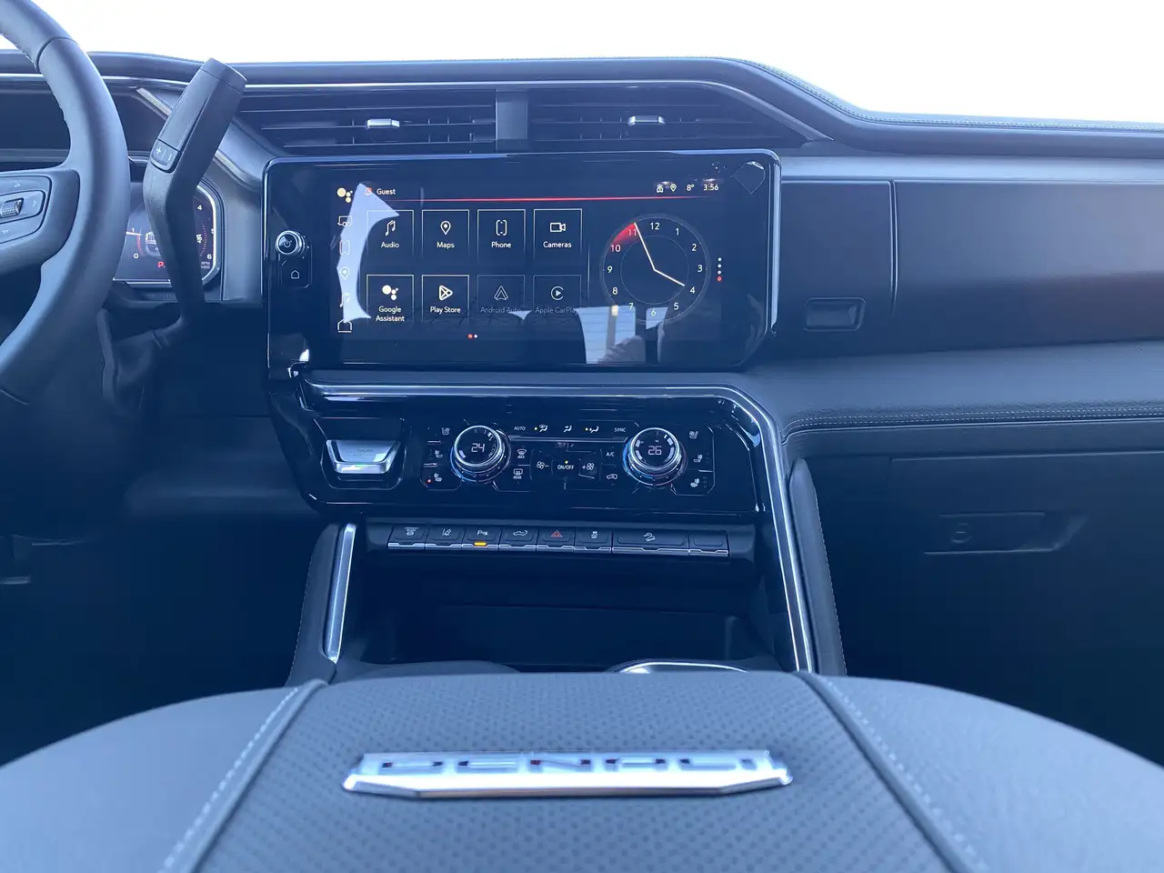 GMC Sierra 3500HD снимка GMC Sierra 3500HD
