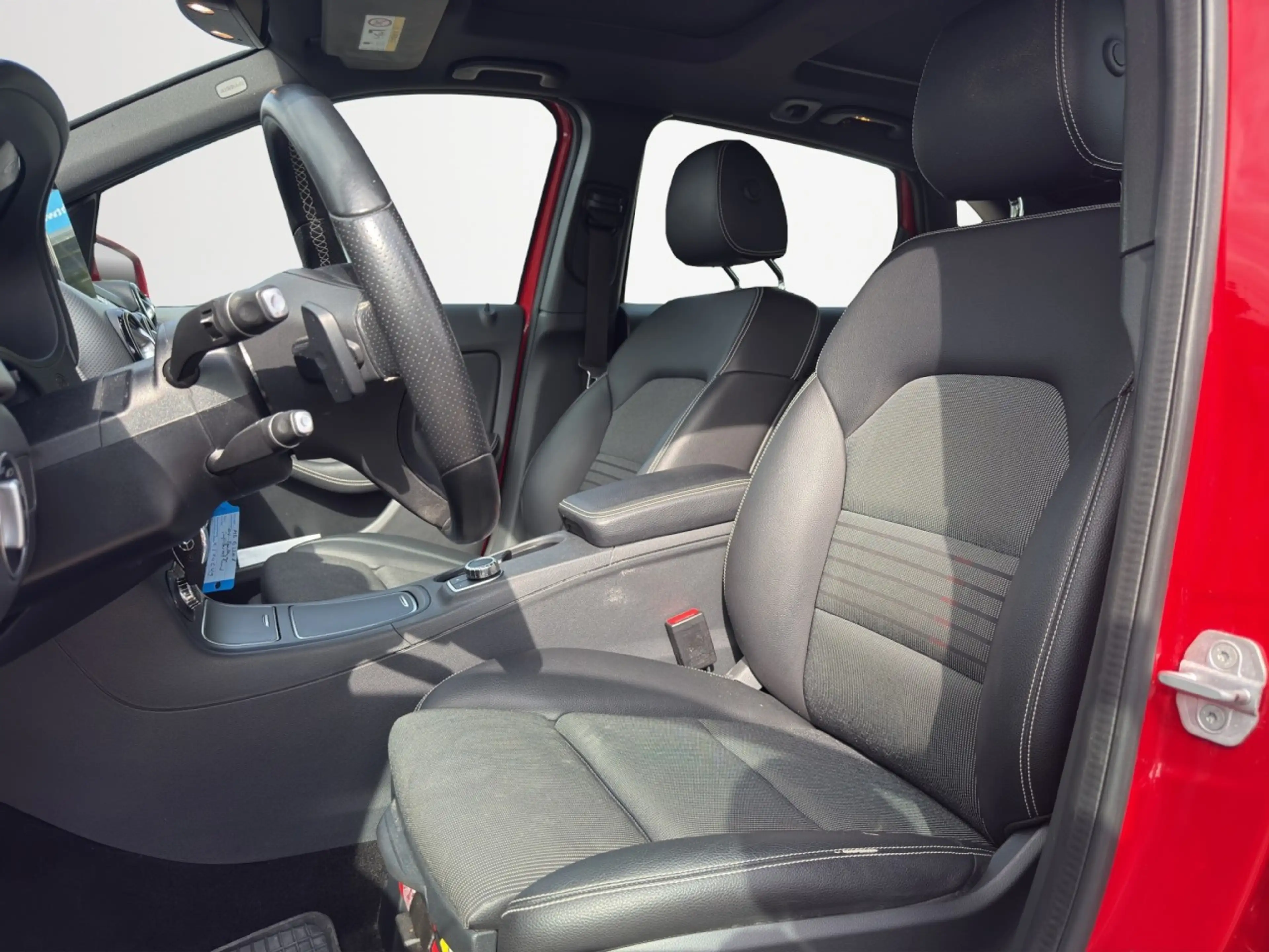 Mercedes-Benz B 220 d 4Matic DCT Urban Klima Navi Rückfahrkamera — photo 10