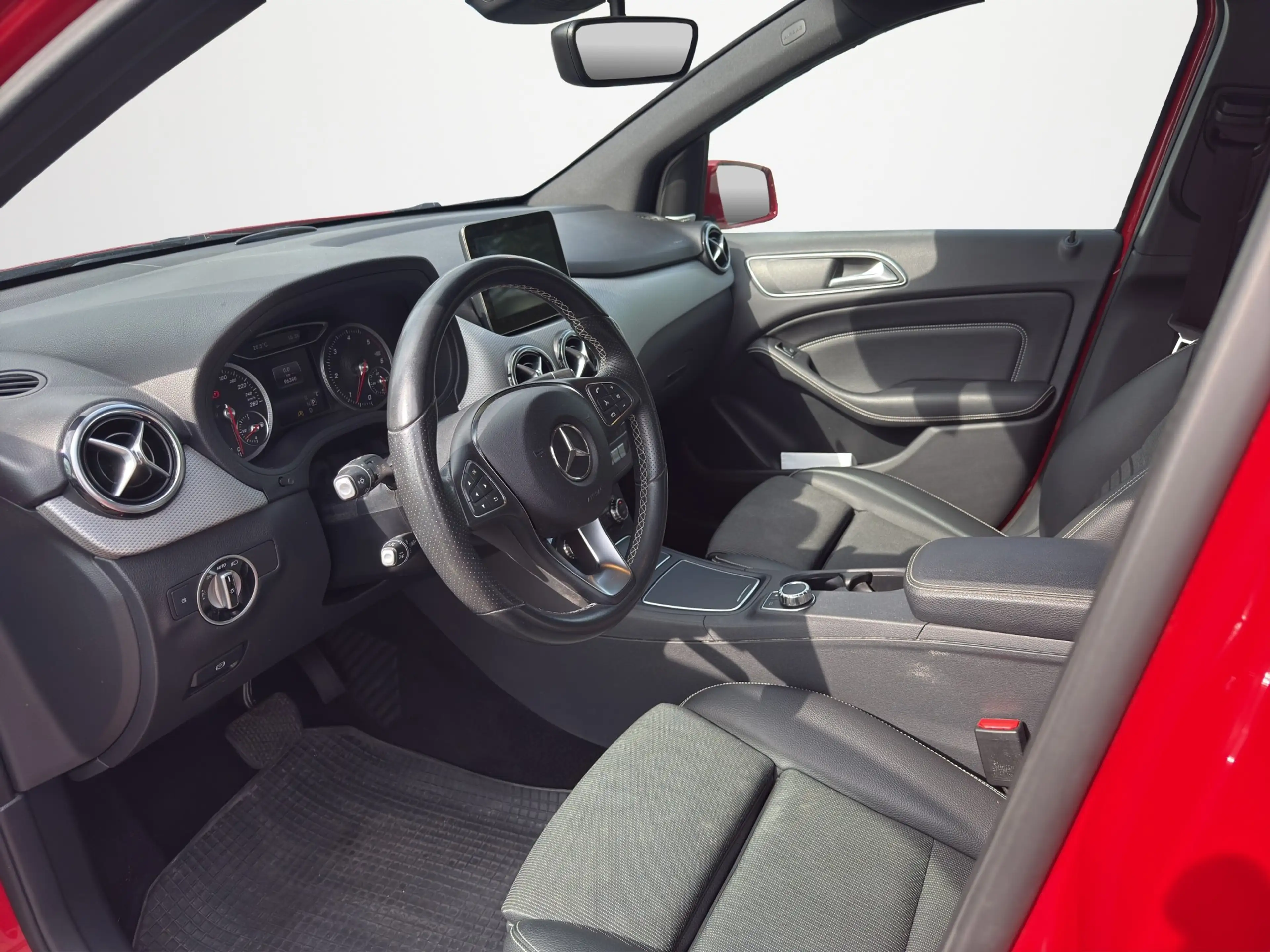 Mercedes-Benz B 220 d 4Matic DCT Urban Klima Navi Rückfahrkamera — photo 12