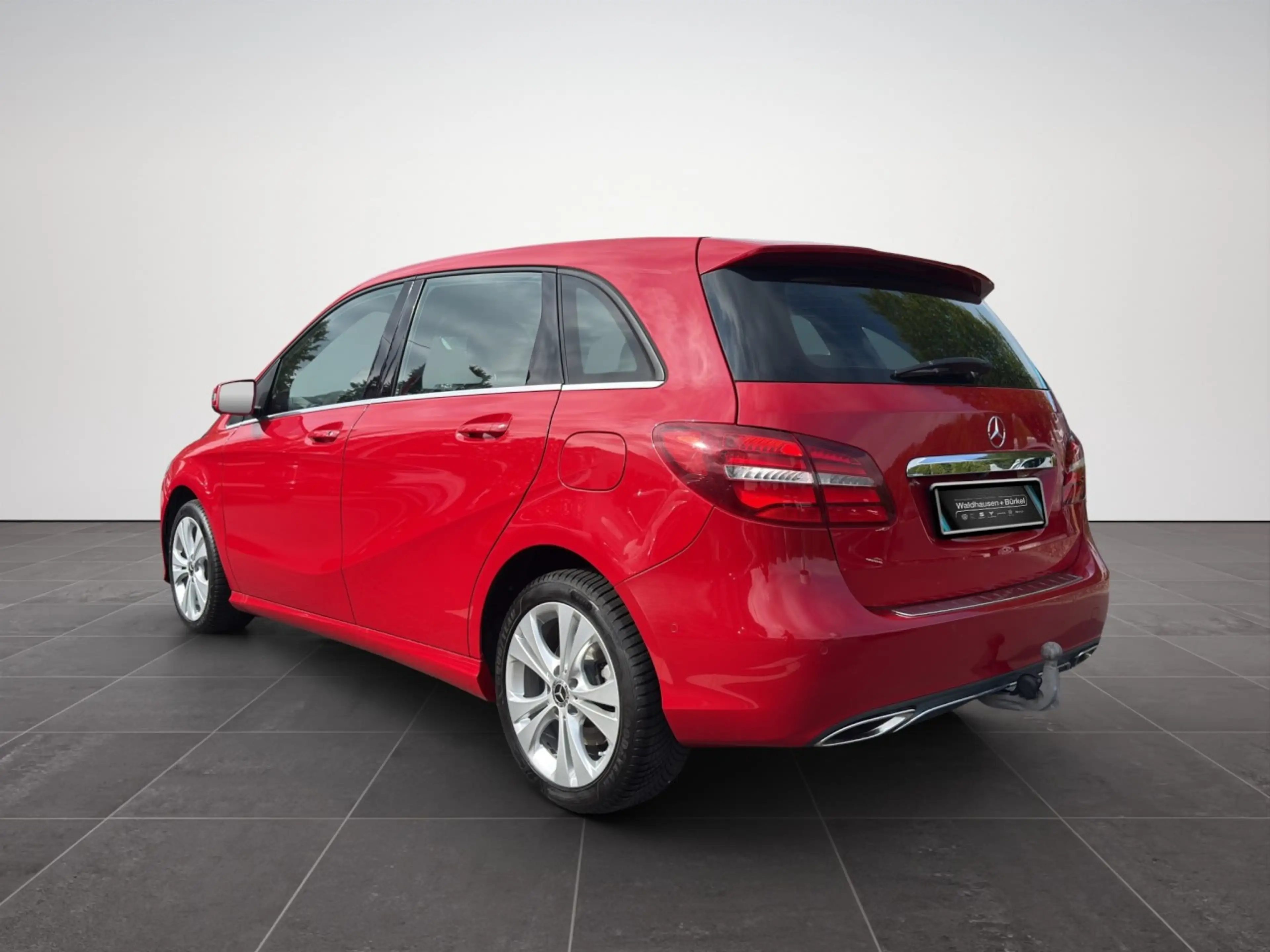 Mercedes-Benz B 220 d 4Matic DCT Urban Klima Navi Rückfahrkamera — photo 4