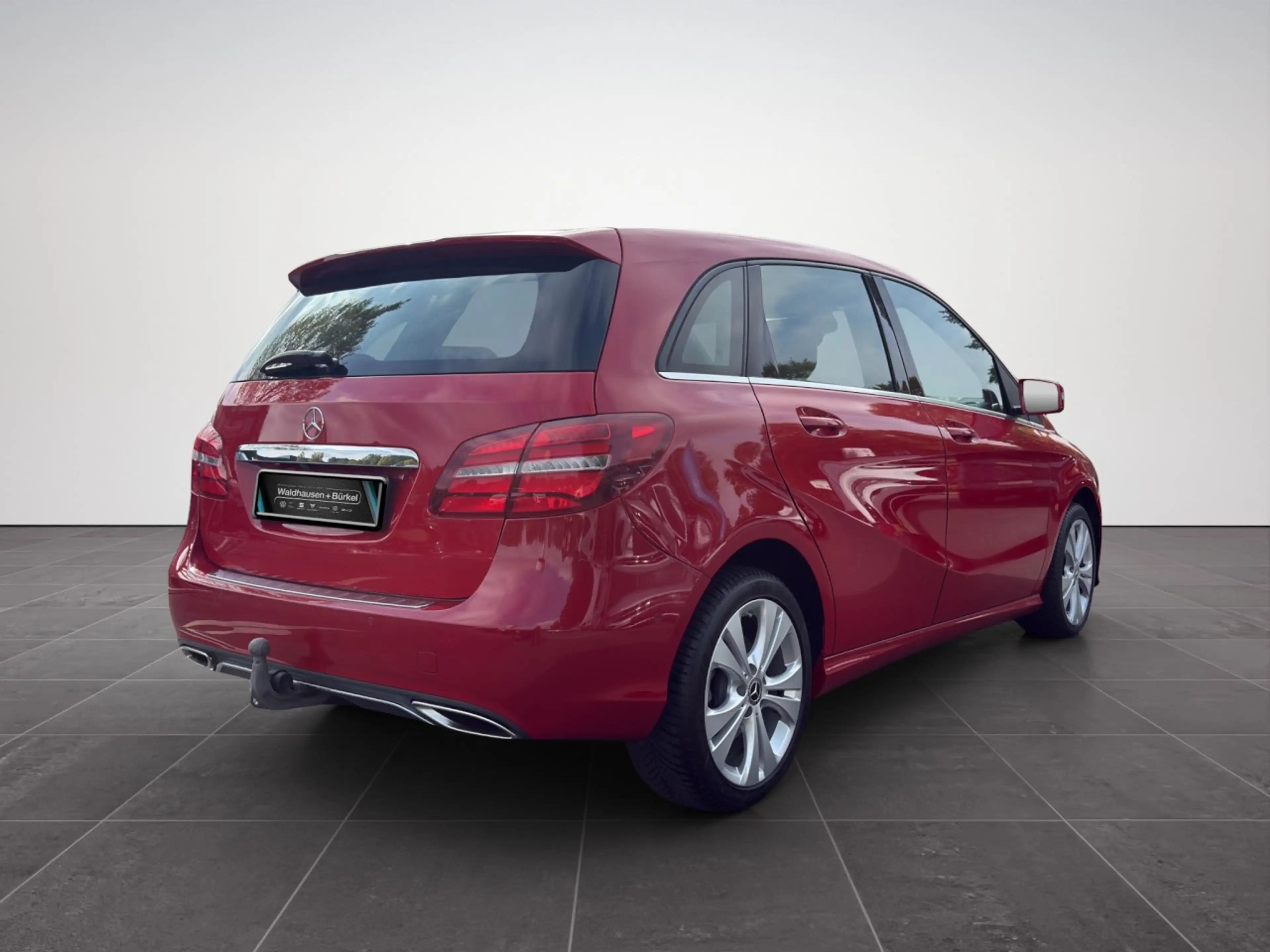 Mercedes-Benz B 220 d 4Matic DCT Urban Klima Navi Rückfahrkamera — photo 6