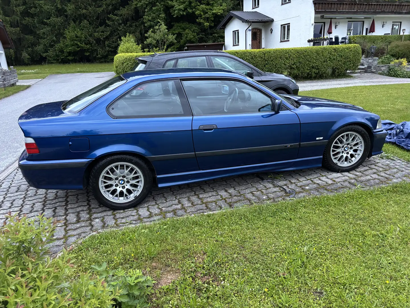 BMW 116 E36 Coupe M-Paket Blau - 1