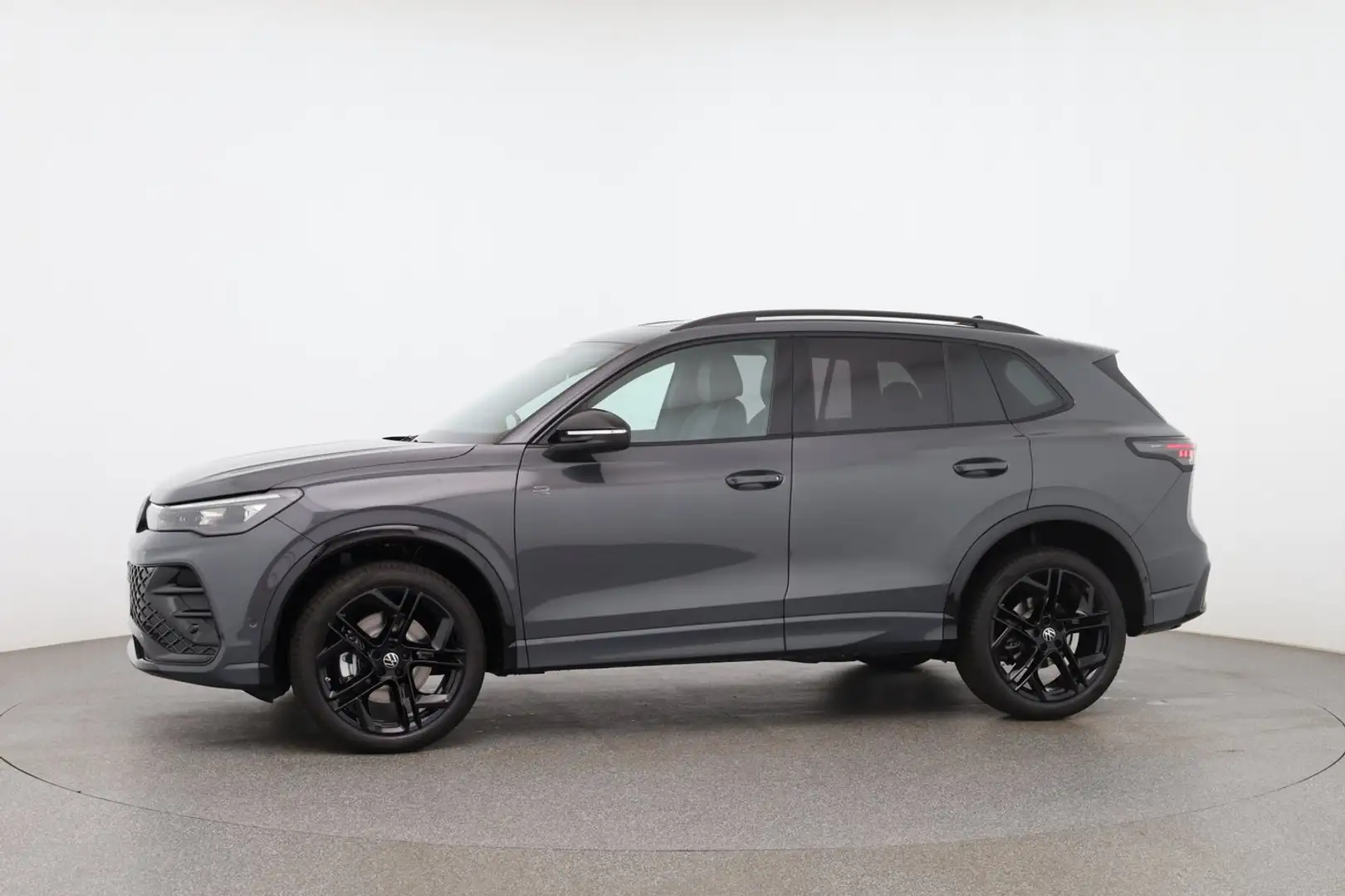 Volkswagen Tiguan R-Line TDI 4MOTION DSG Grau - 2
