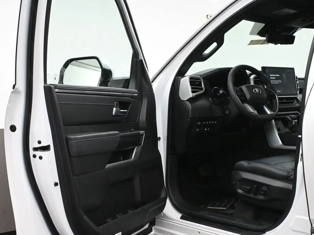 Toyota Tundra снимка Toyota Tundra