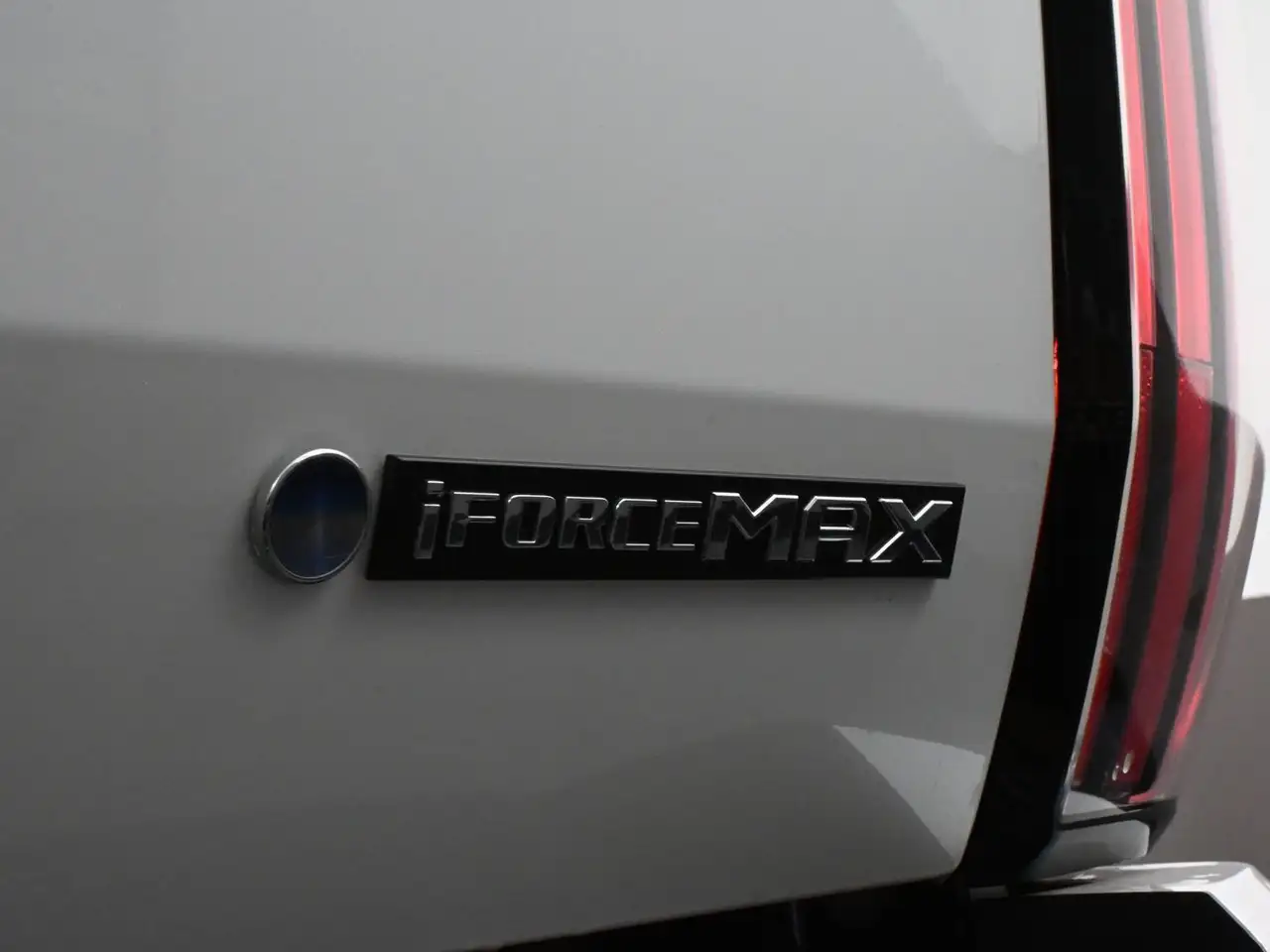 Toyota Tundra снимка Toyota Tundra