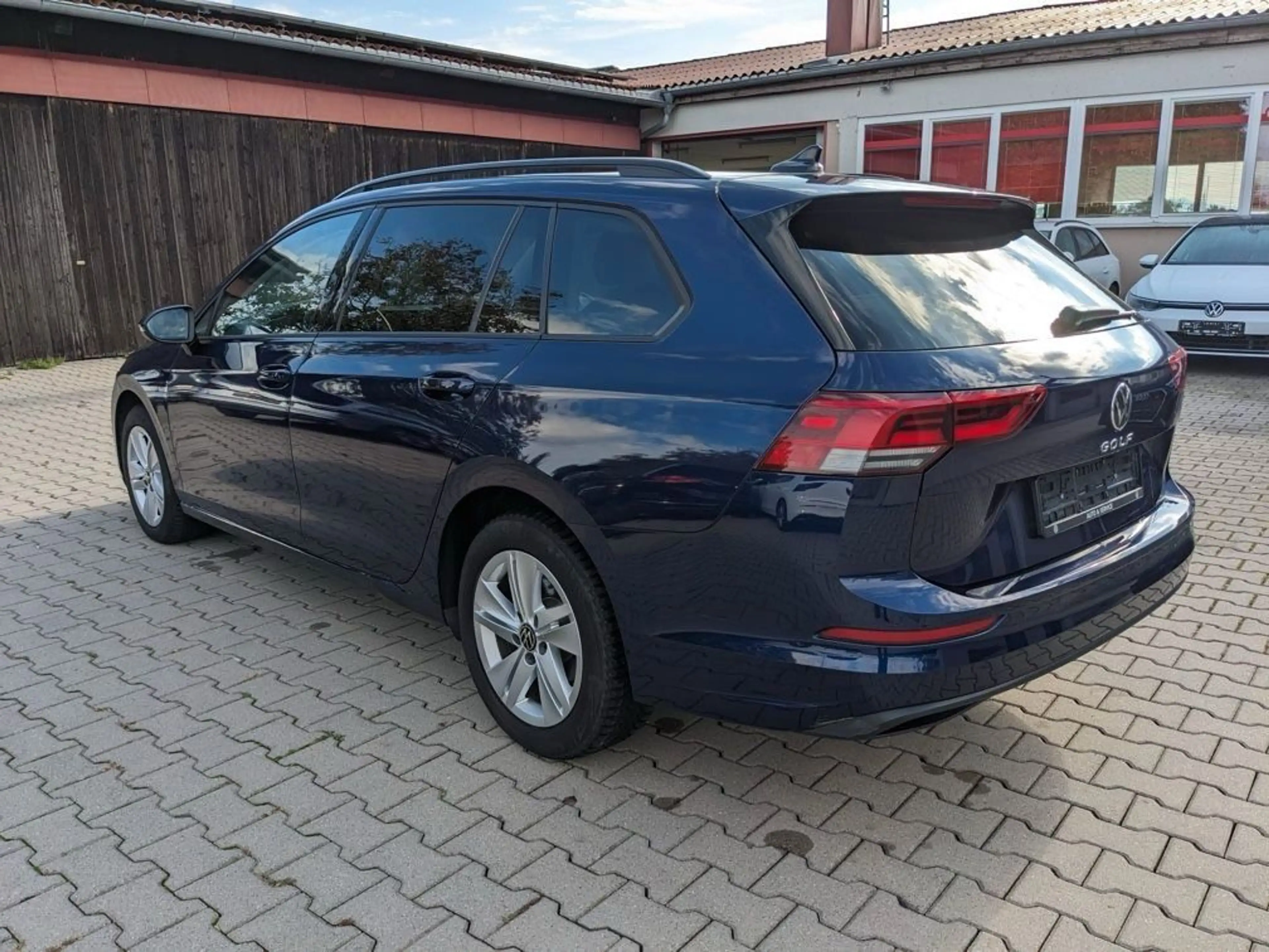Volkswagen Golf VIII Variant Life/AHK/ACCC/Apple Car — photo 11