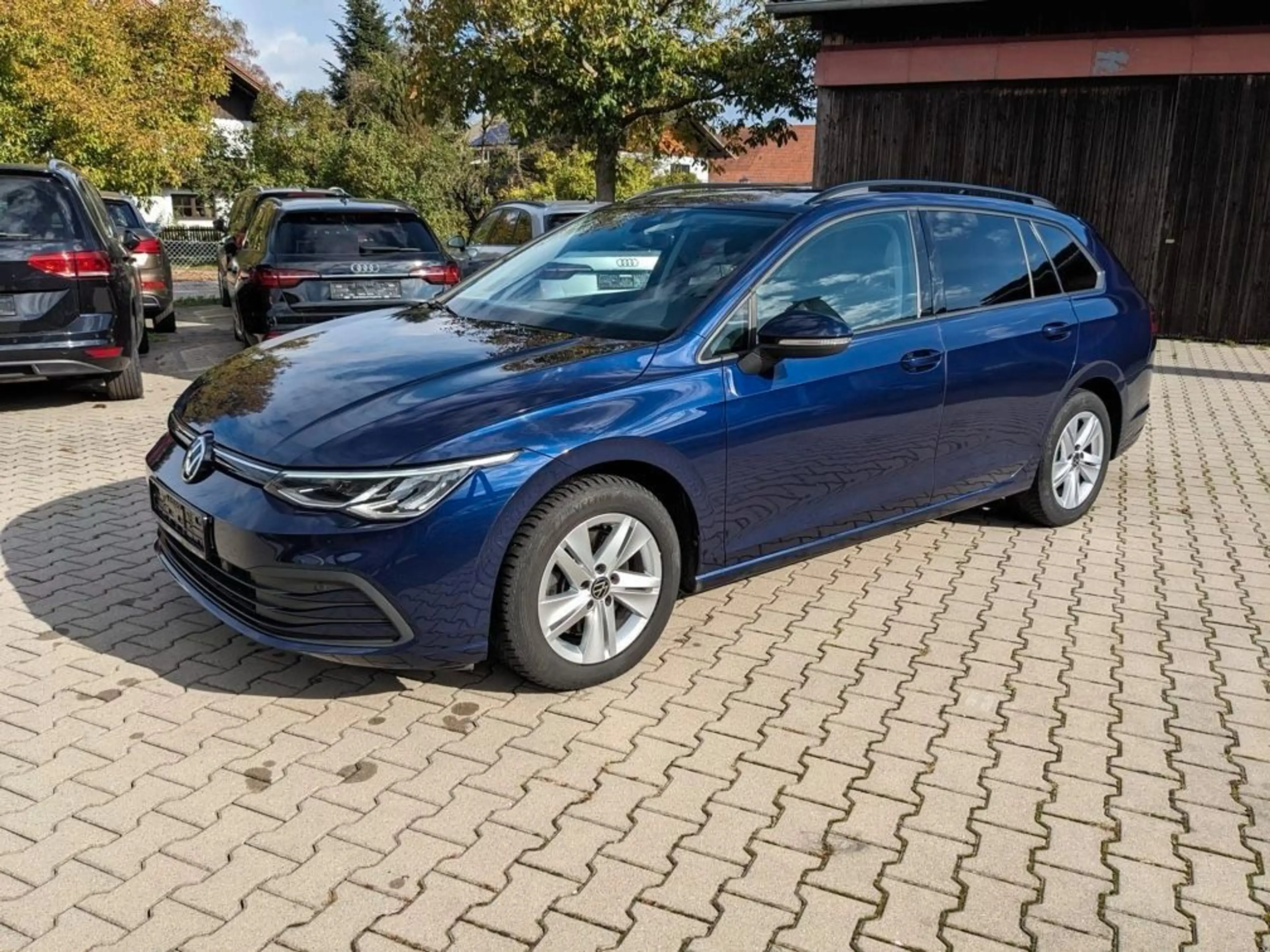 Volkswagen Golf VIII Variant Life/AHK/ACCC/Apple Car — photo 3
