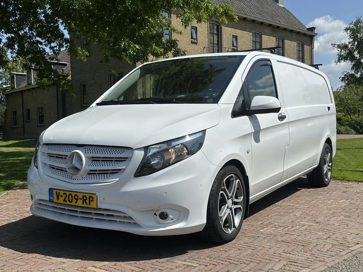 Mercedes-Benz Vito 116 CDI Extra Lang 1e eigenaar * perfecte auto Wit - 1