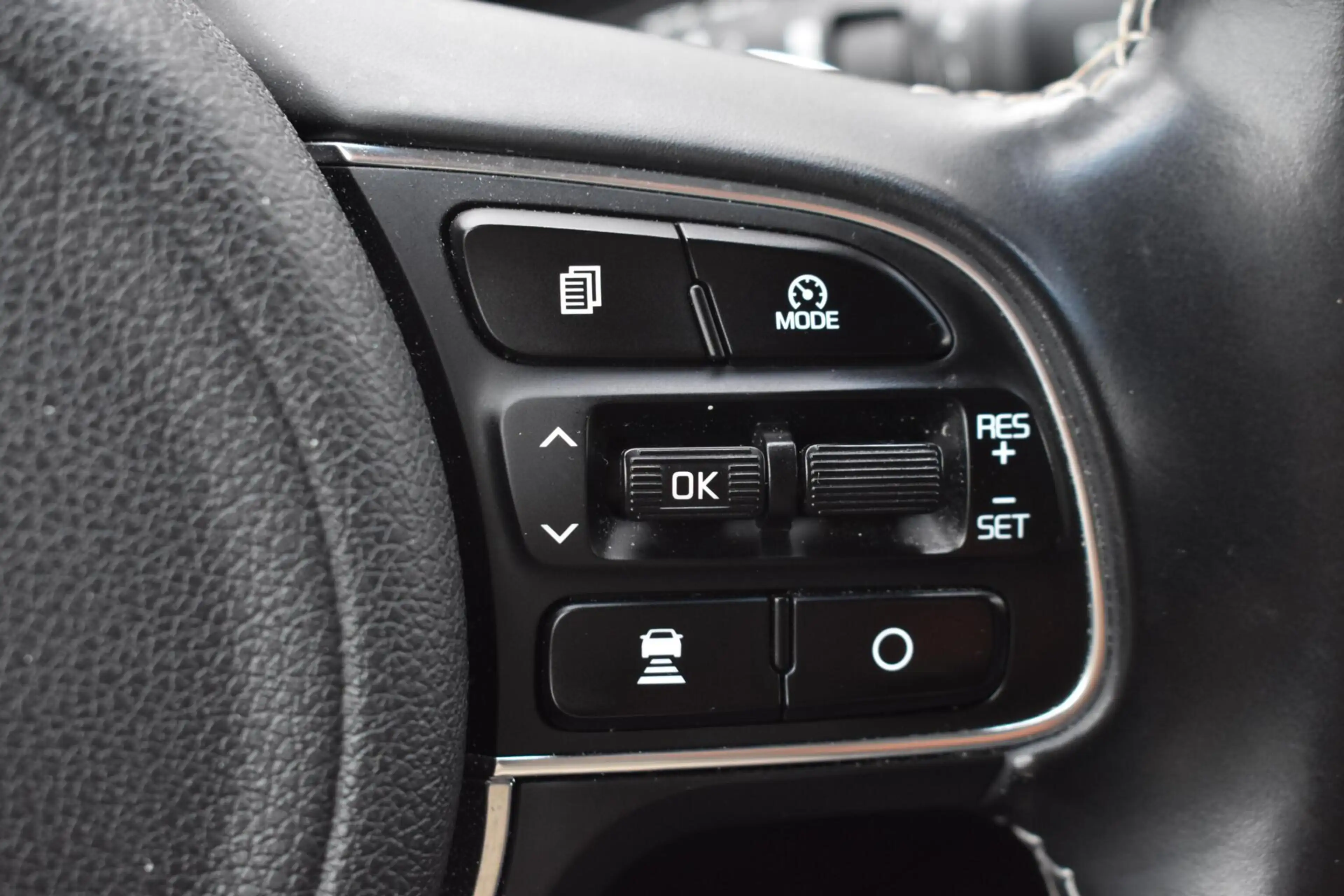 Kia e-Niro DynamicPlusLine 64 kWh | Warmtepomp | Schuifdak | — photo 10