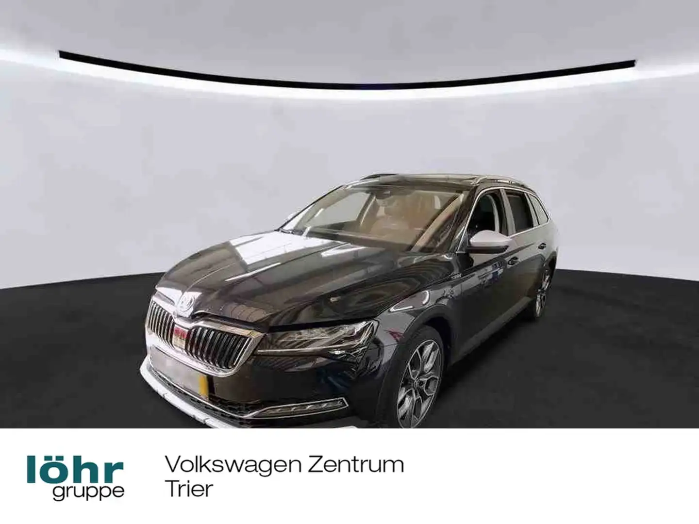 Skoda Superb Combi 2.0 TSI DSG 4x4 Scout AHK, Pano Schwarz - 1