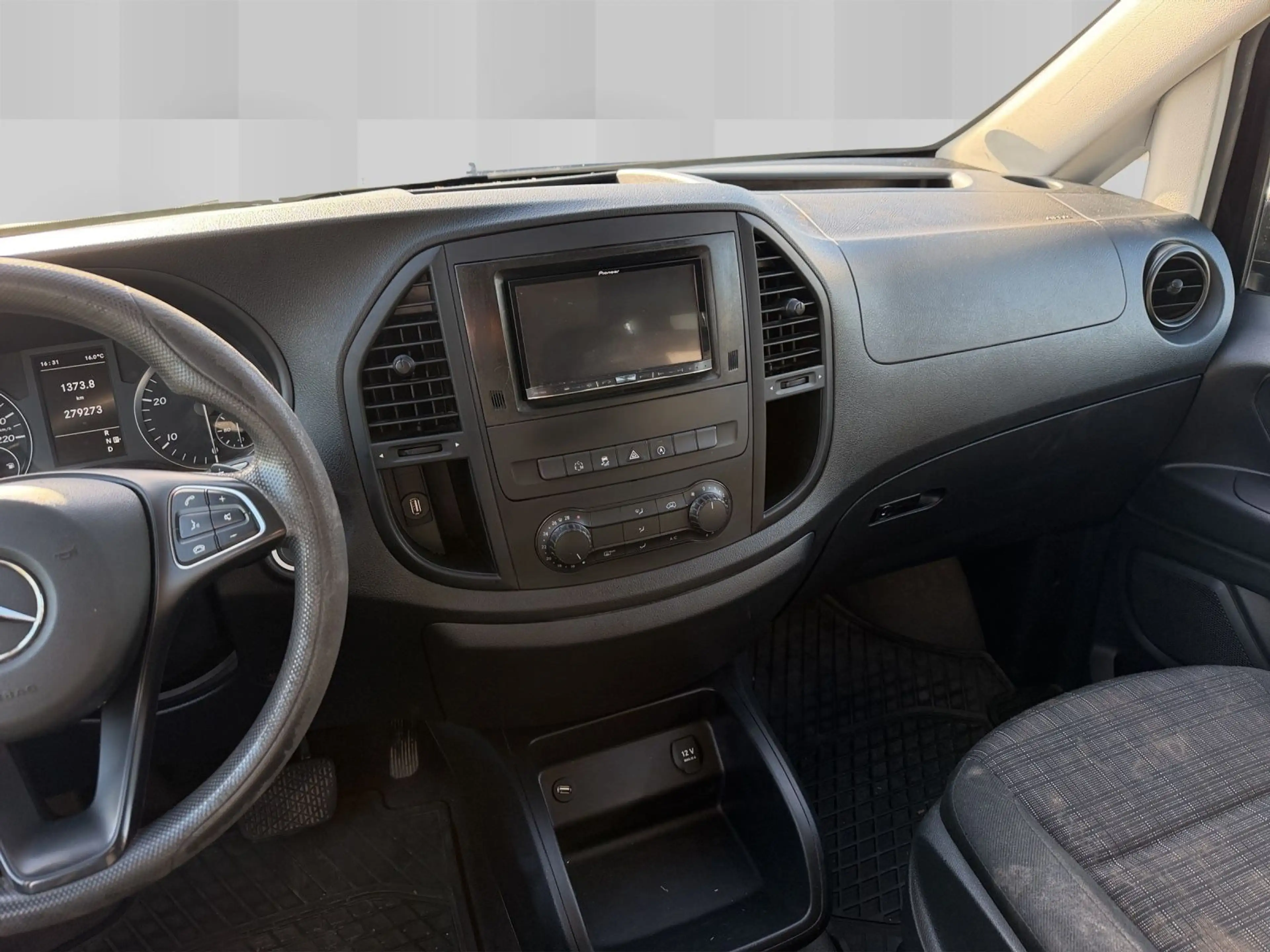 Mercedes-Benz Vito Mixto 119 CDI Aut. 4Matic lang / SHZ AHK BT — photo 13