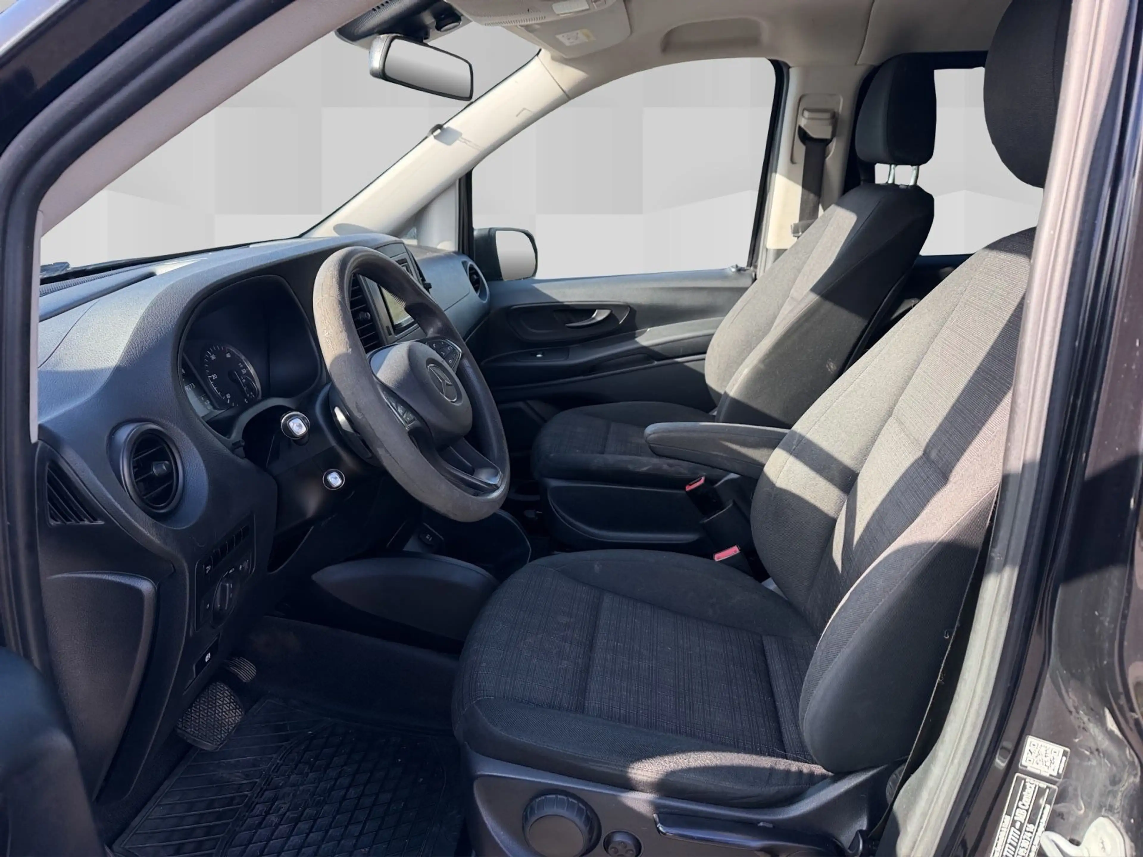 Mercedes-Benz Vito Mixto 119 CDI Aut. 4Matic lang / SHZ AHK BT — photo 9