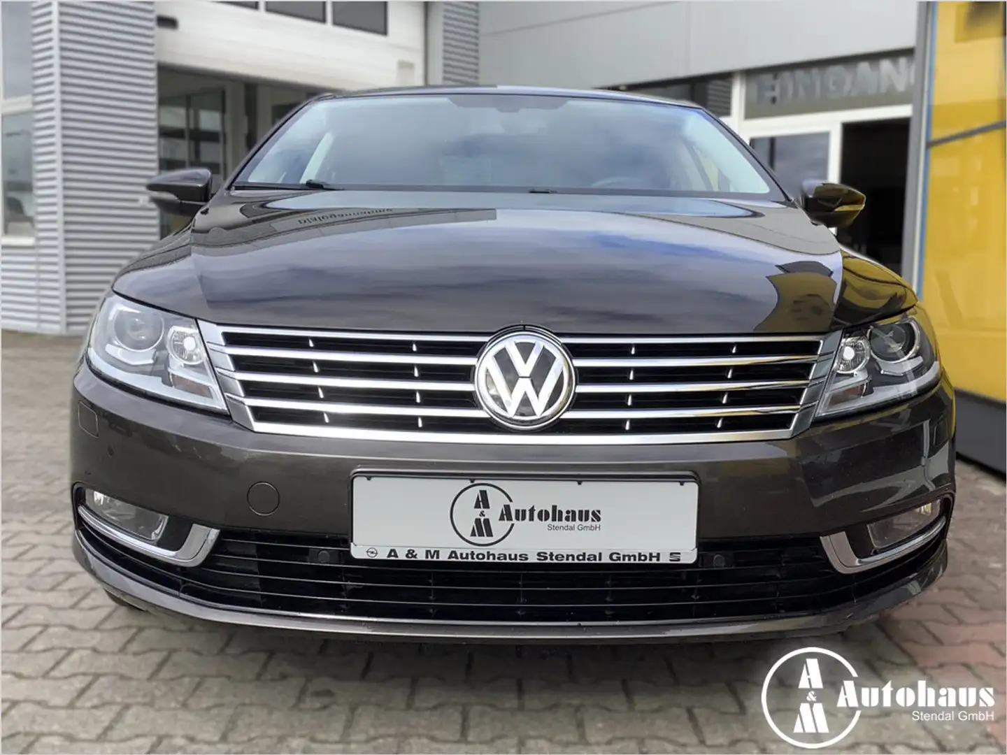 Volkswagen CC 2.0 TDI KLIMA PDC SHZ BI-XENON NAVI Braun - 2