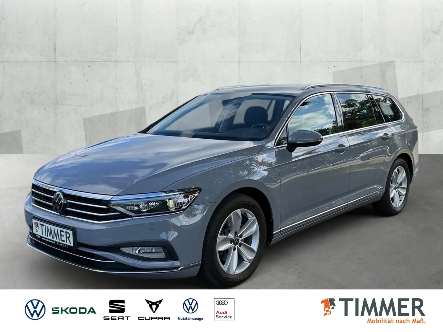 Volkswagen Passat Variant 2.0 TDI DSG ELEGANCE *IQ.LIGHT *RKAM *ACC *APP *N Grijs - 1