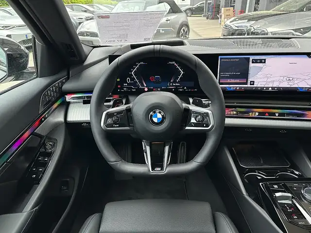 BMW 520 i Touring M-Paket PRO Aut. / AHK / Pano / Iconi... Ansicht 19