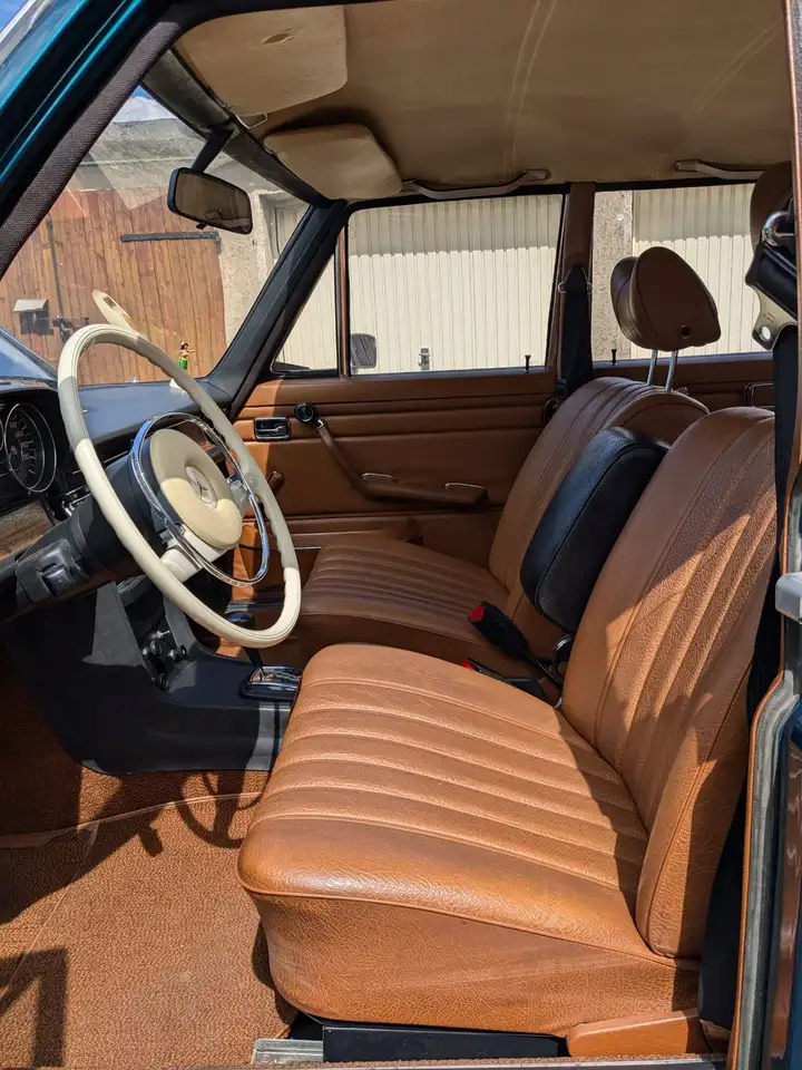 Mercedes-Benz W 114/115 Strich-Acht 250, foto 8