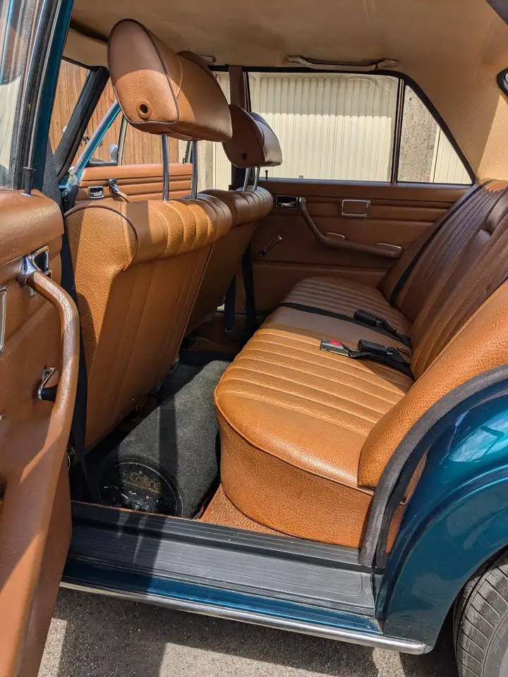 Mercedes-Benz W 114/115 Strich-Acht 250, foto 9
