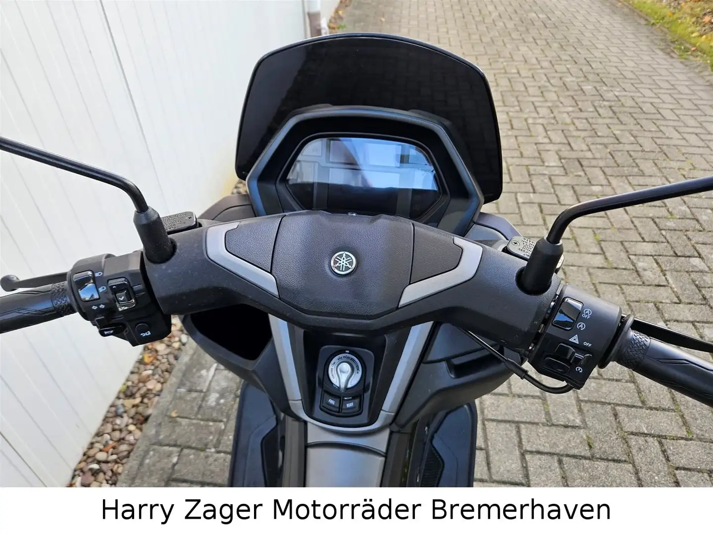 Yamaha NMAX 125 Tech MAX Topzustand! 37km Schwarz - 2