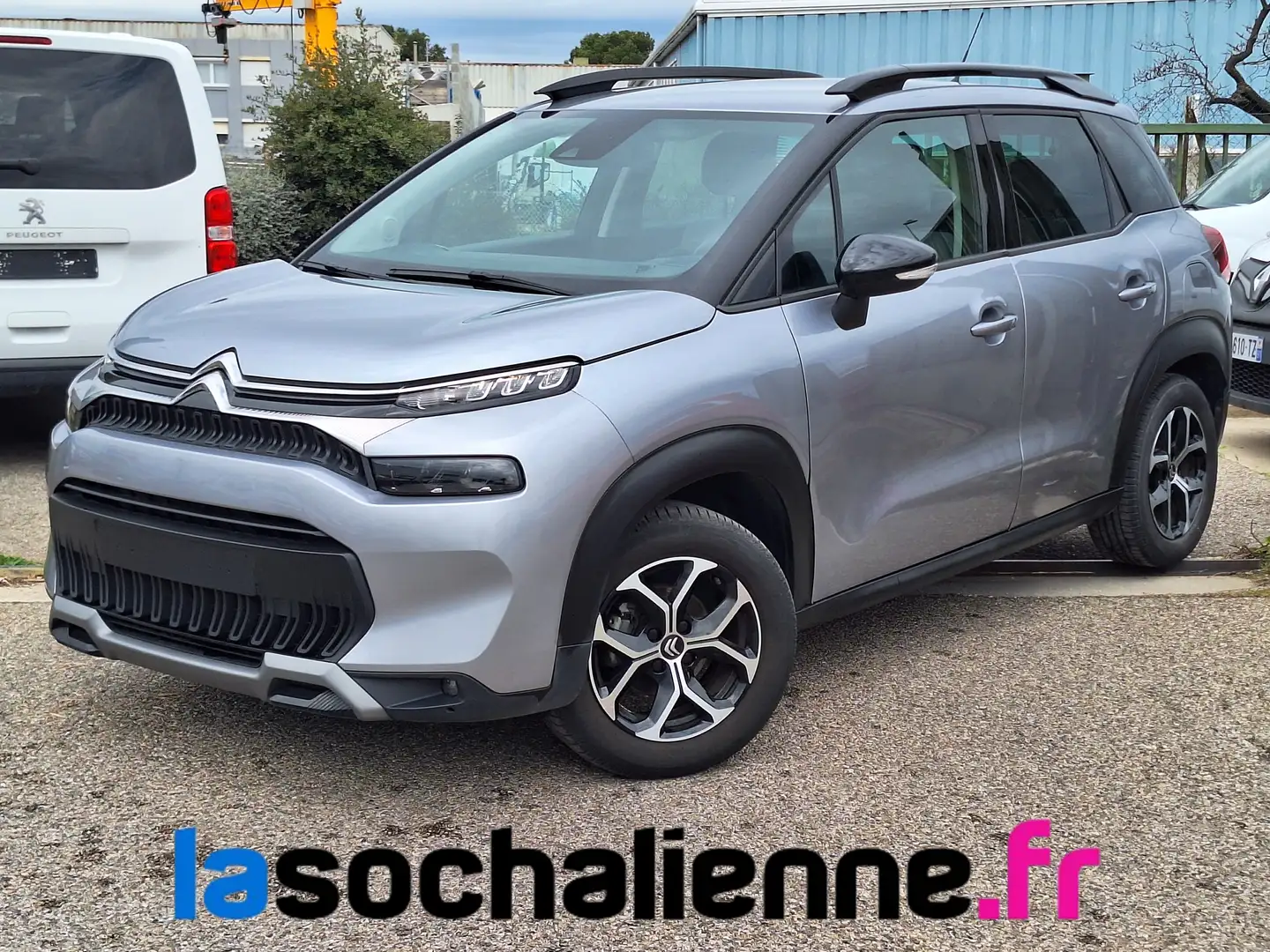 Citroen C3 Aircross BlueHDi 110 S\u0026amp;S BVM6 Shine Gris - 1