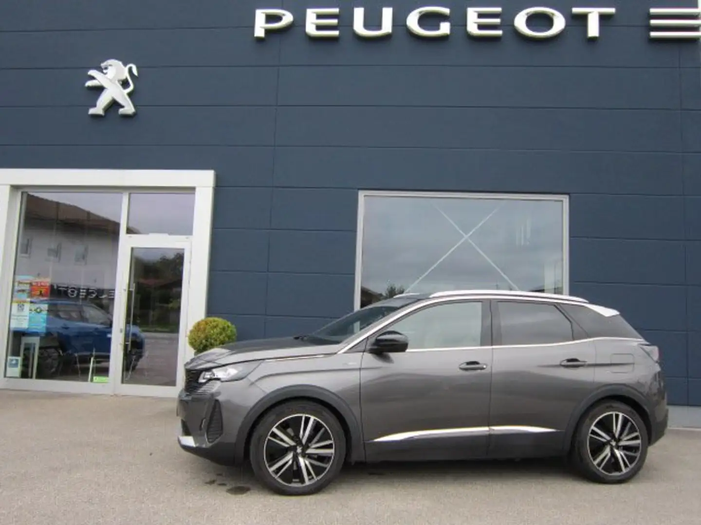 Peugeot 3008 3008 Plug-in Hybrid 225 e-EAT8 GT Pack Grau - 1