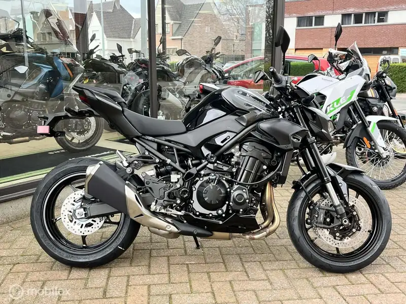 Kawasaki Z 900 - foto 5