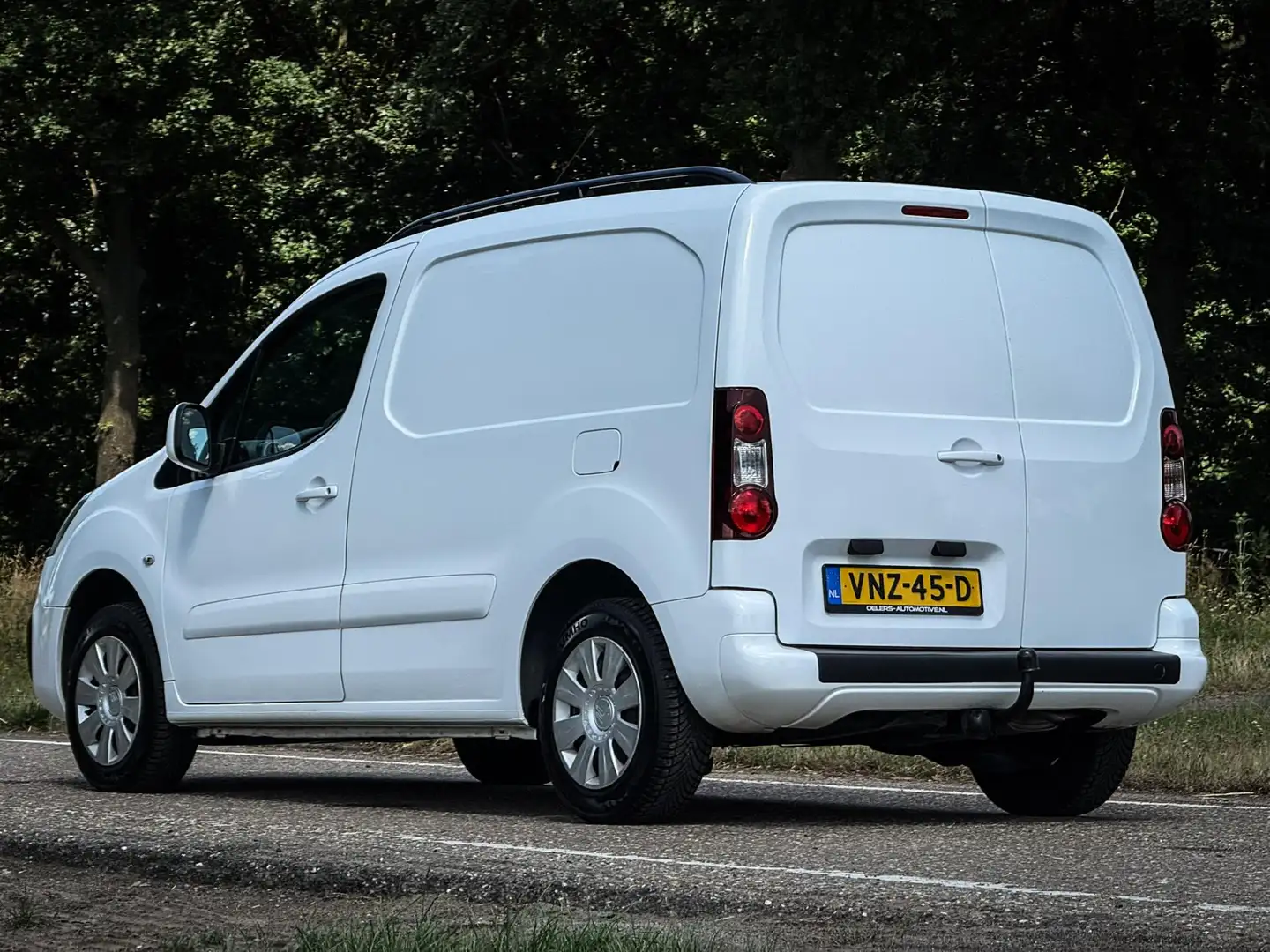 Citroen Berlingo 1.6 VTi 700 Club | MARGE | Airco | Stoelverw. | Tr Wit - 2