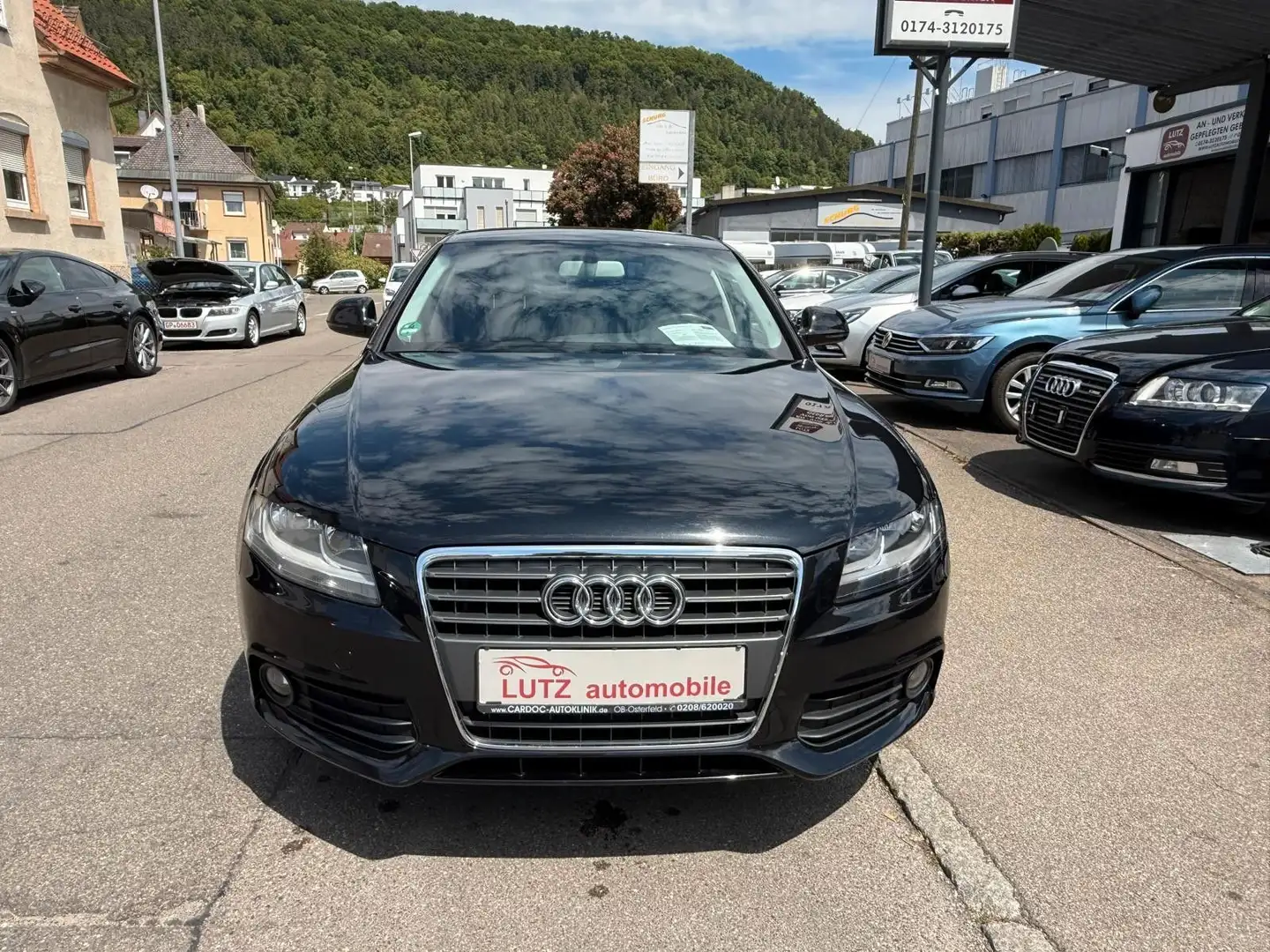 Audi A4 Lim. Attraction, Top Zustand !2 Schwarz - 1