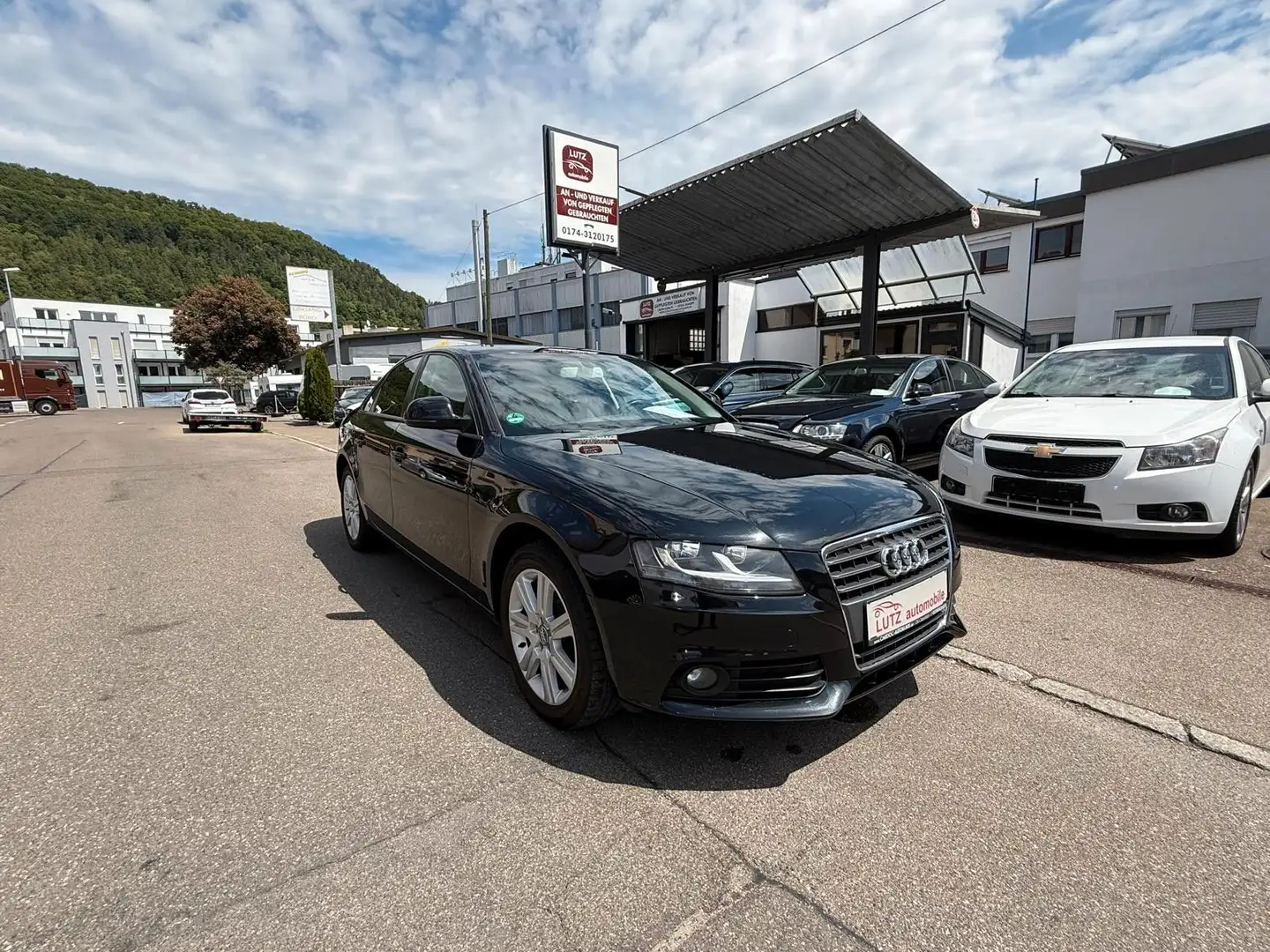 Audi A4 Lim. Attraction, Top Zustand !2 Schwarz - 2