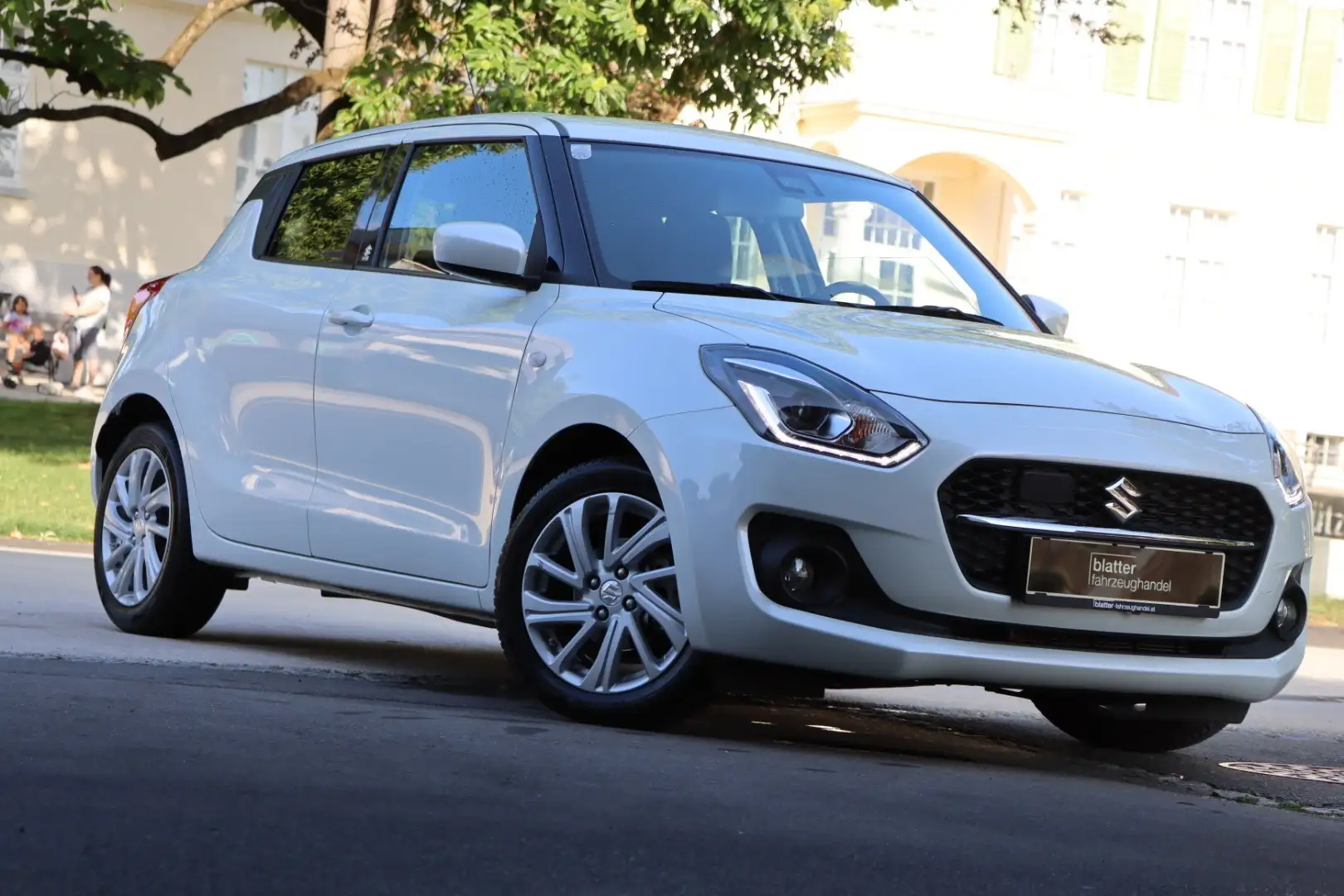 Suzuki Swift Hybrid CVT 1.2 Automatik *APP CONNECT *ACC - 1