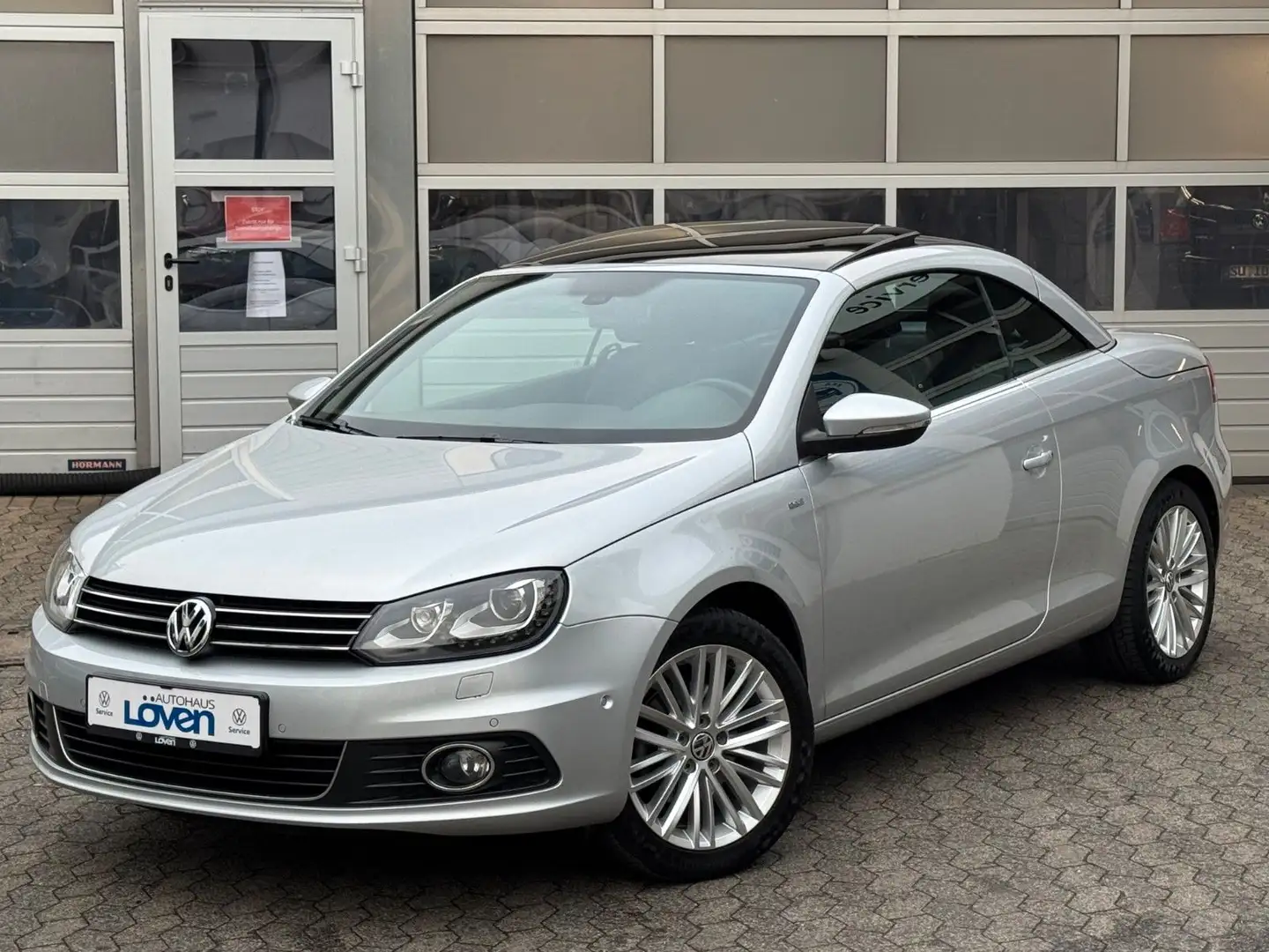 Volkswagen Eos 1.4 TSI Cup|AHK|Xenon|SHZ|PDC|1Hand|Windscho Silber - 2