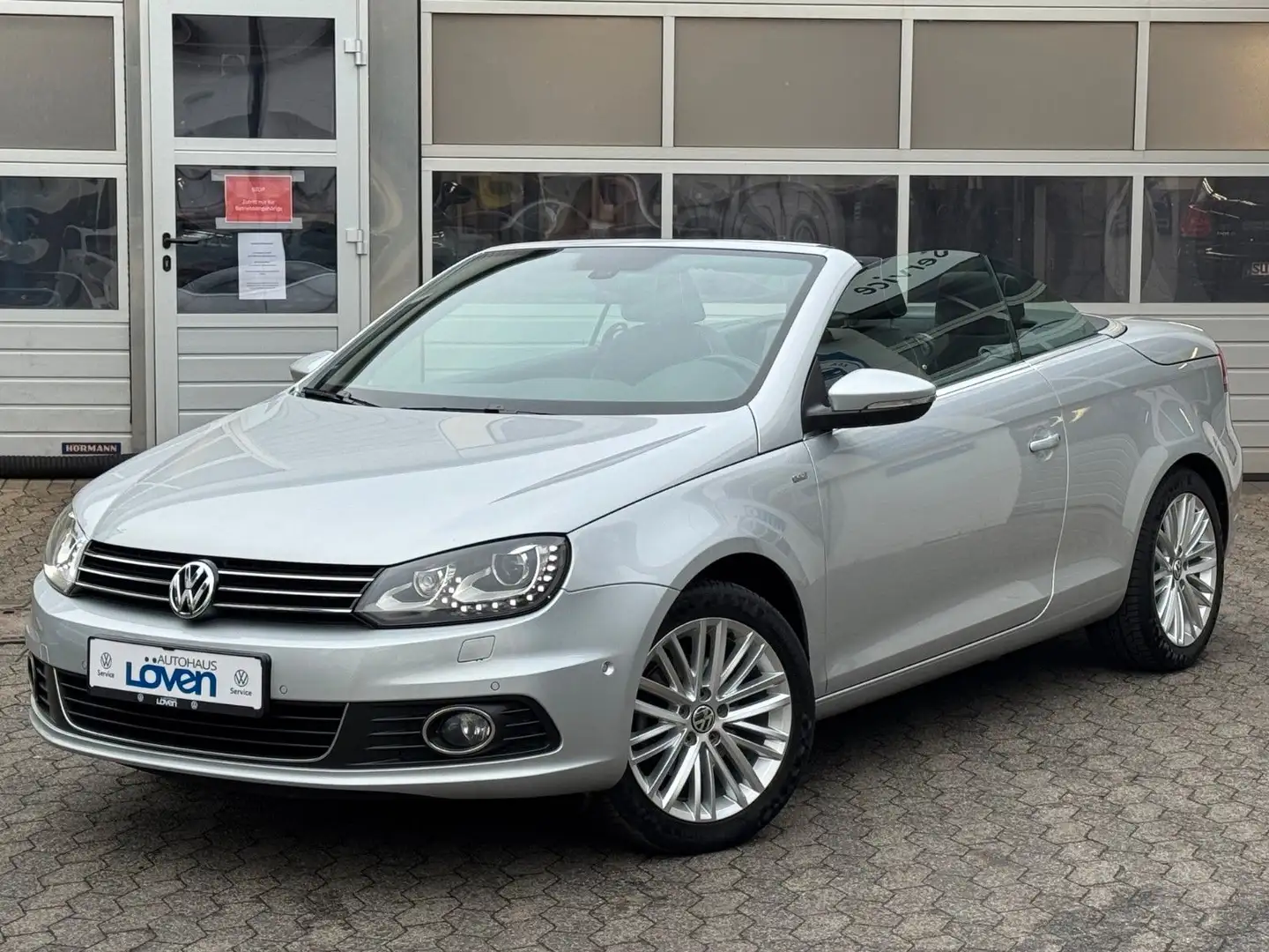 Volkswagen Eos 1.4 TSI Cup|AHK|Xenon|SHZ|PDC|1Hand|Windscho Silber - 1