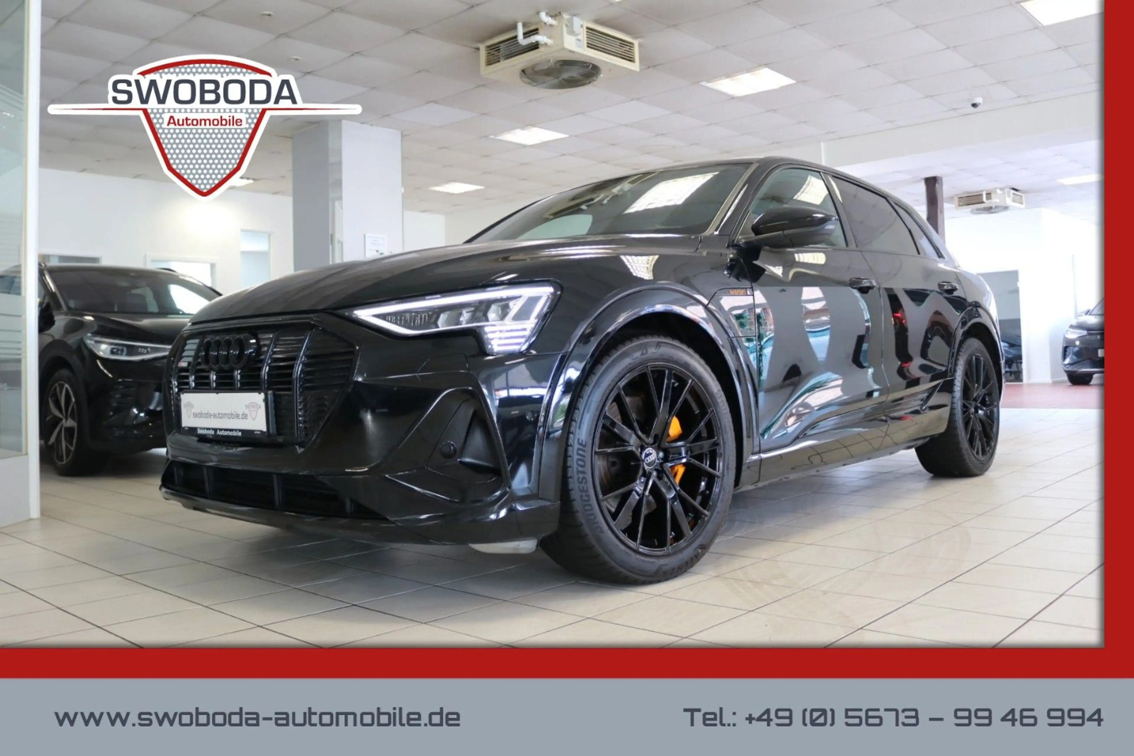 Audi e-tron 55 q. S-Line Black Edition AHK Pano Luft