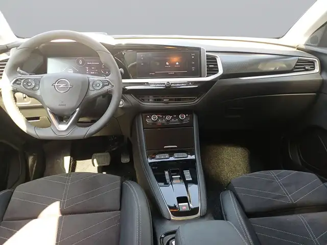 Opel Grandland X view 10