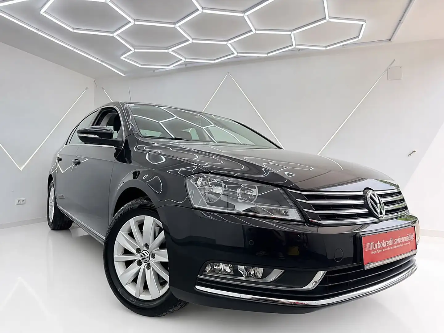 Volkswagen Passat Comfortline 1,4 TSI/ÖAMTC Pickerl/WENIG KM/1/Be... Schwarz - 2