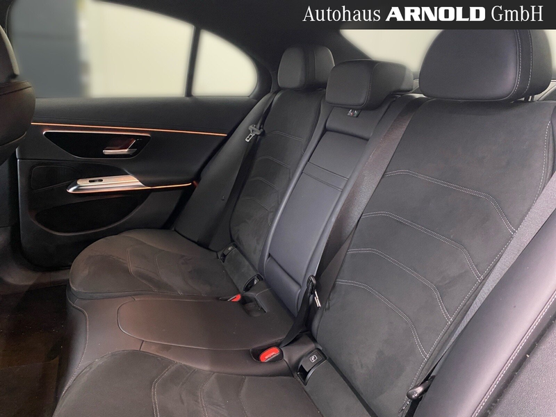 Mercedes-Benz E 220 E 220 d AMG-Line DISTRONIC Night-P. LED Kamera ! — photo 13