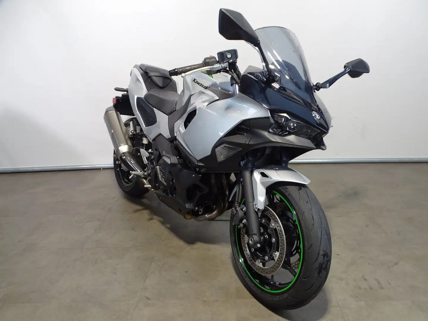 Kawasaki Ninja 7 Hybrid Grün - 2