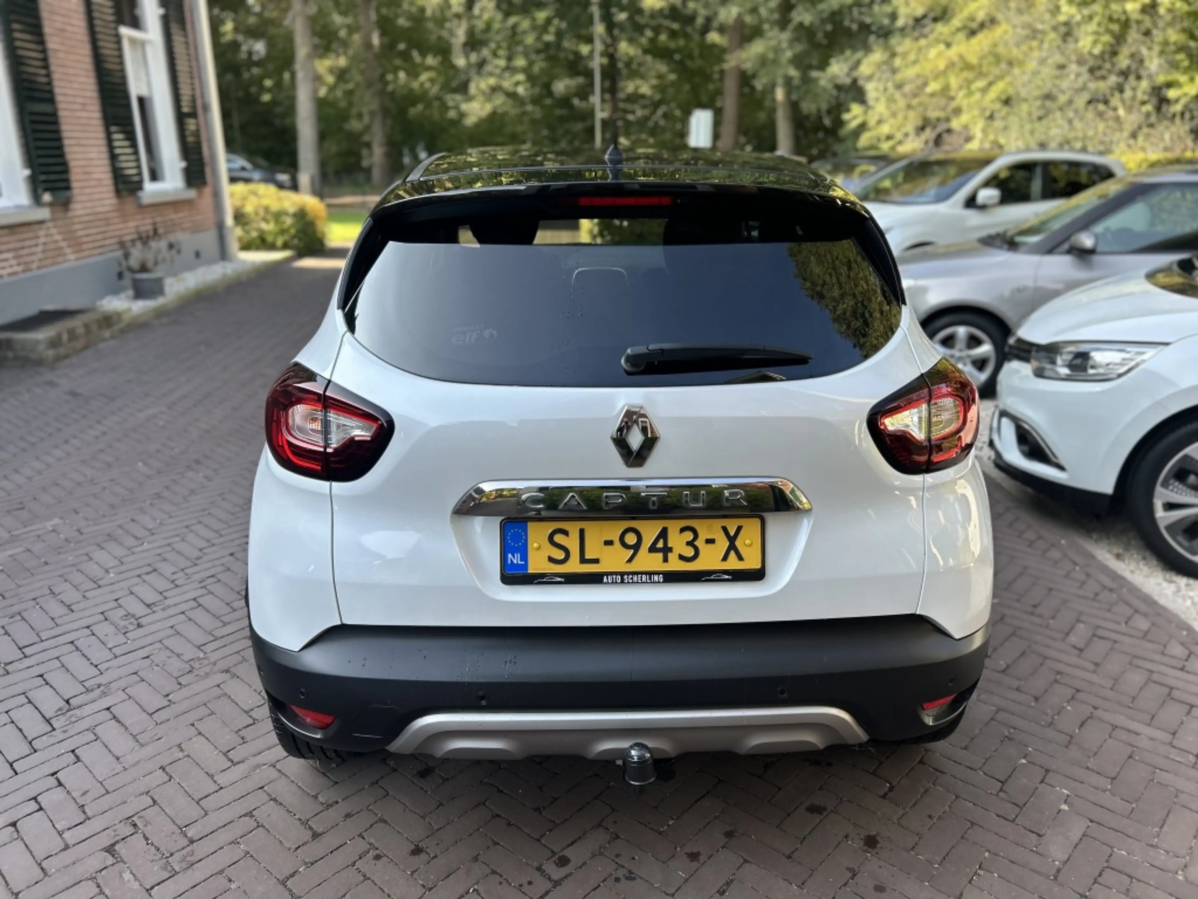 Renault Captur 0.9 TCe Intens — photo 14
