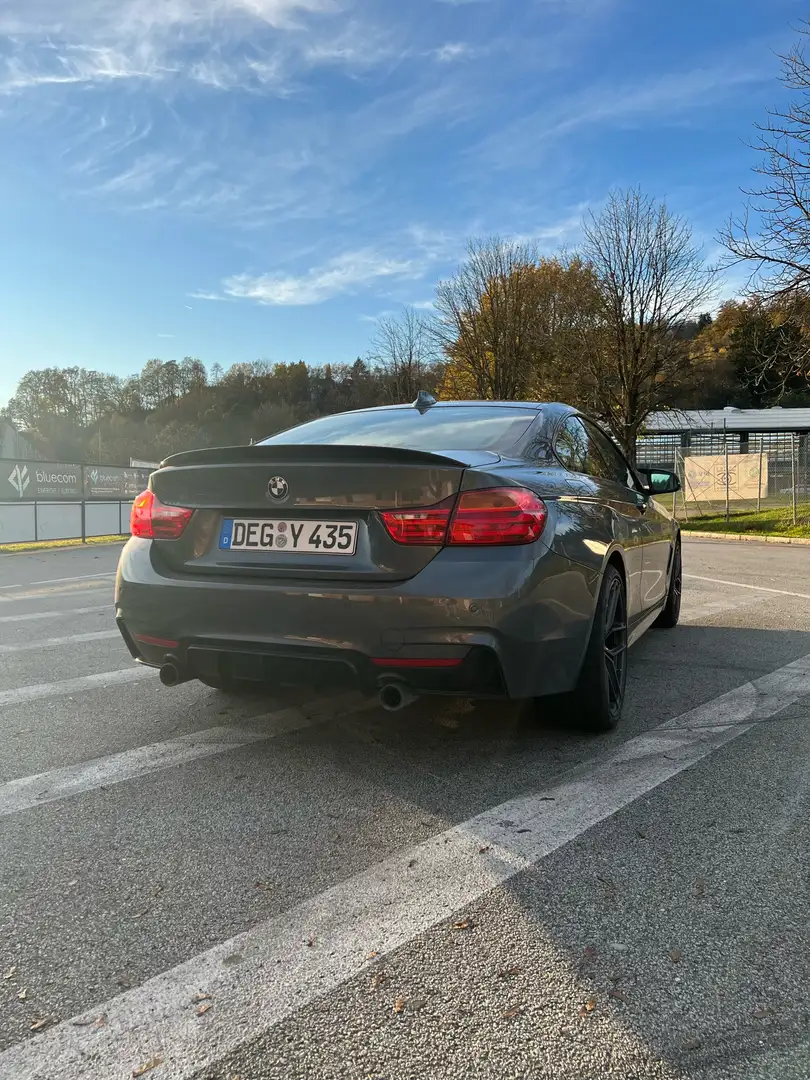 BMW 435 435i Coupe xDrive Sport-Aut. Sport Line Szürke - 2