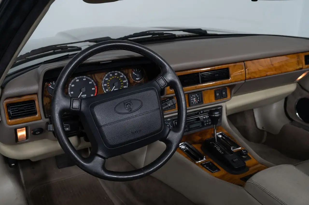 Jaguar XJS 4.0 Cabriolet, foto 10