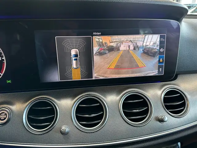 Mercedes-Benz E view 15