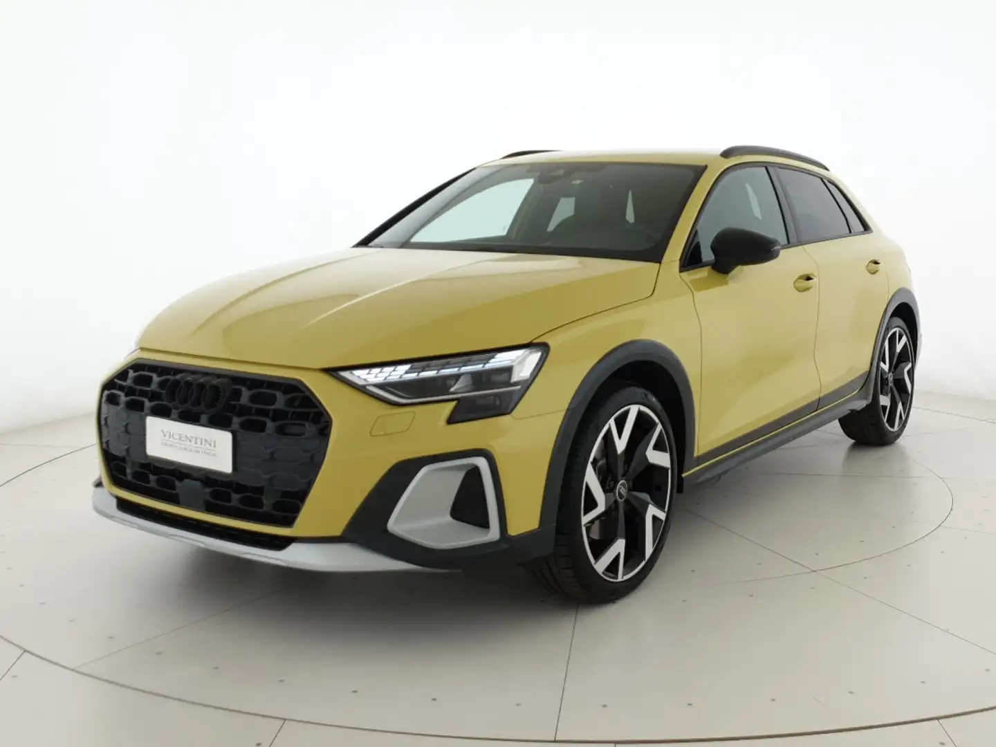 Audi A3 Allstreet 35TFSI 150CV S tronic Gelb - 1