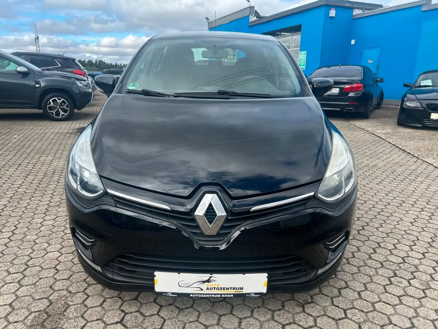 Renault Clio IV Limited Schwarz - 2