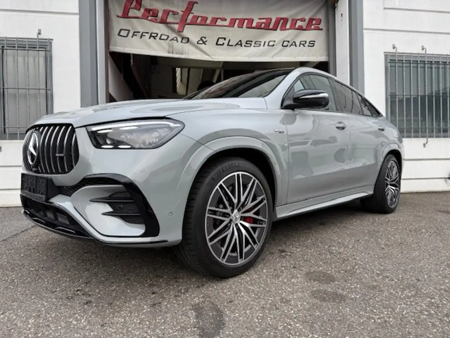 Mercedes-Benz GLE 53 AMG Coupe phev Line Premium Plus 4matic+ auto Grijs - 1