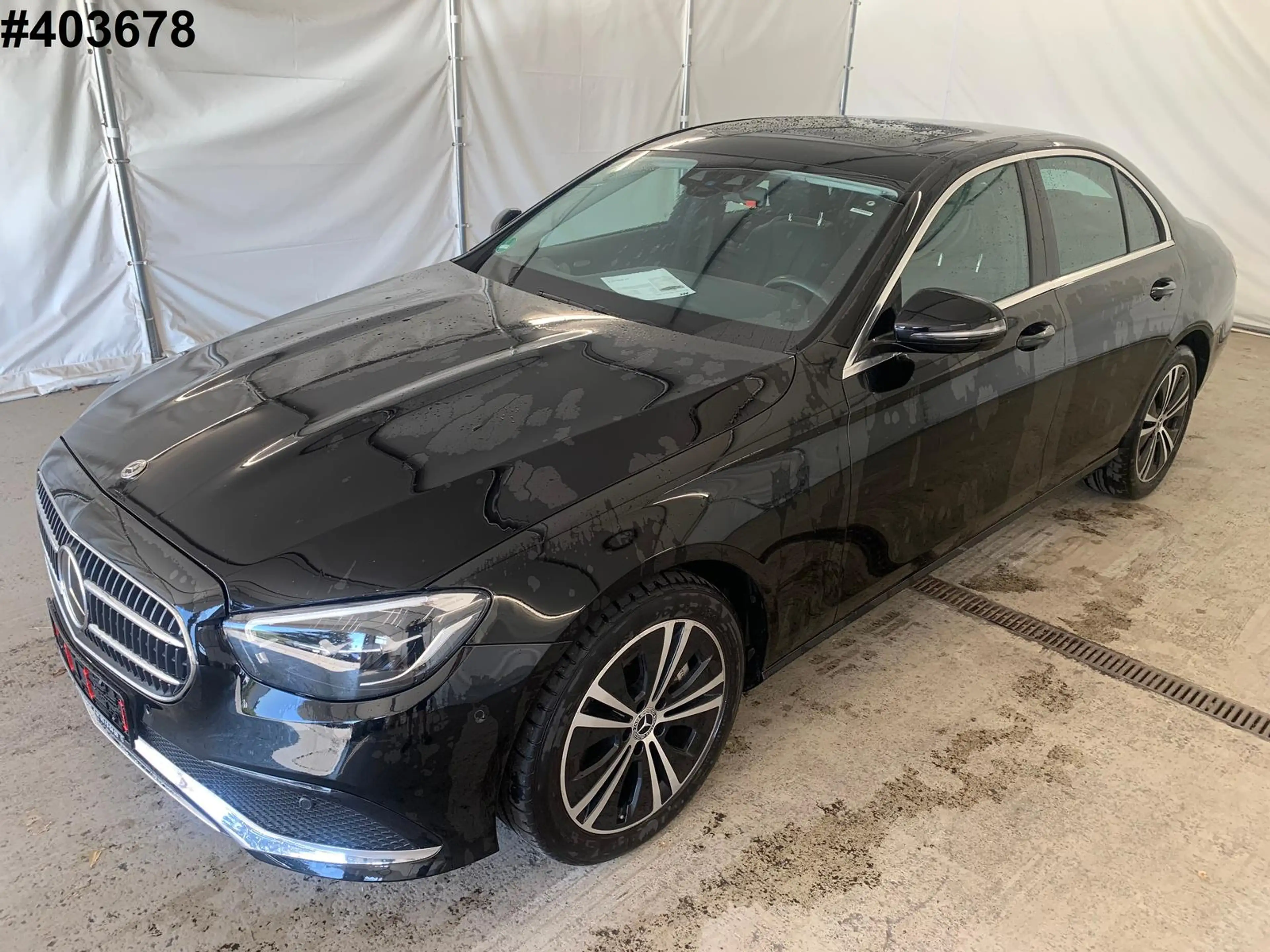 Mercedes-Benz E 400 E400 Avantgarde Voll-Leder Distr+ SiKlima Glasd.