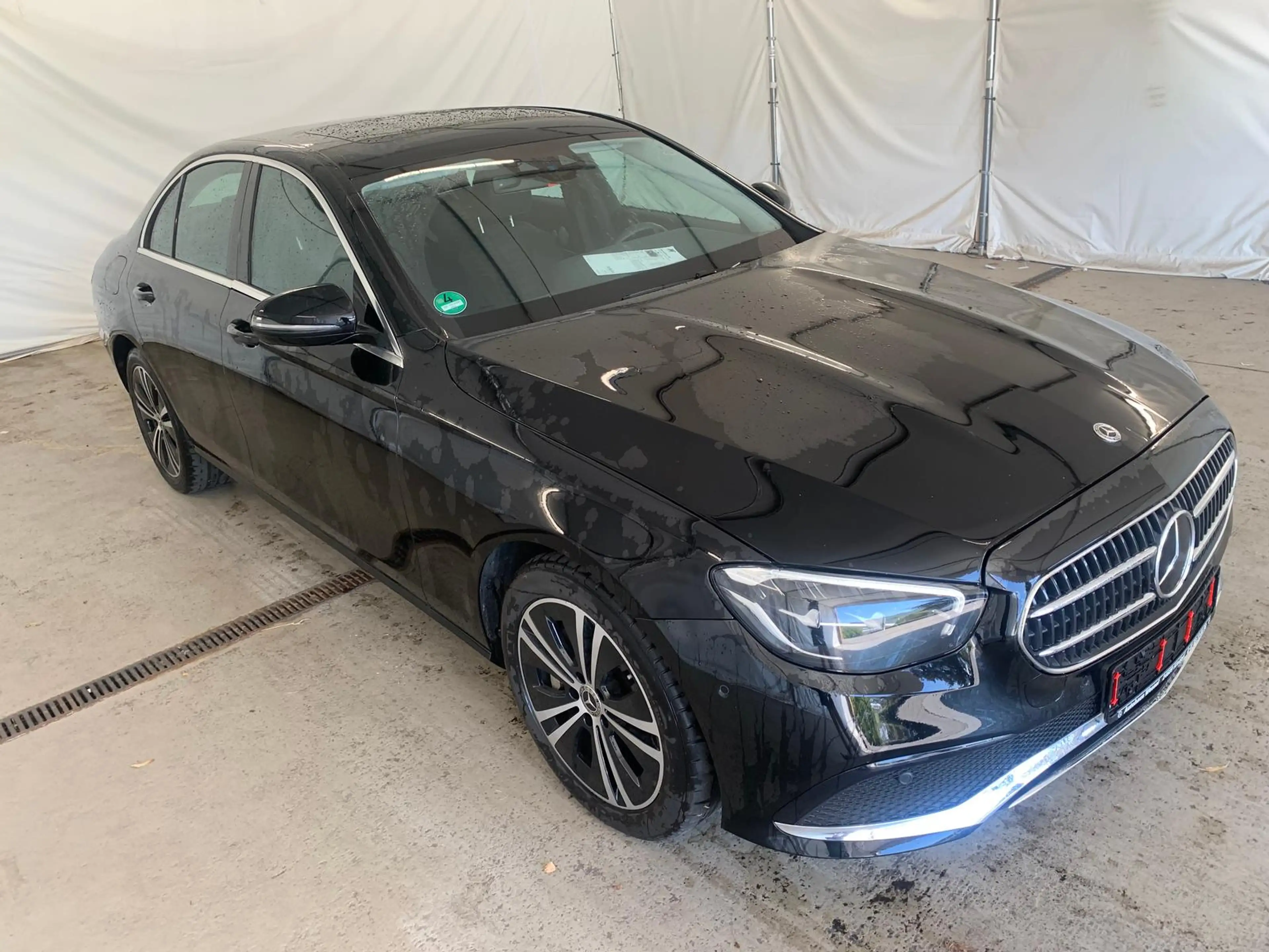 Mercedes-Benz E 400 E400 Avantgarde Voll-Leder Distr+ SiKlima Glasd. — photo 2