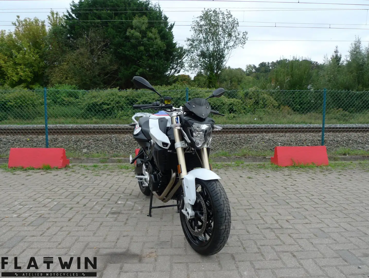 BMW F 800 R Garantie - #flatwinmotos Blanc - 1