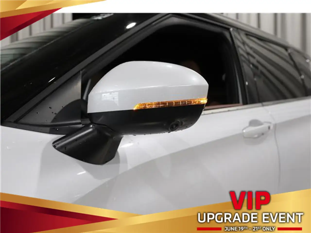 Mitsubishi Outlander photo Mitsubishi Outlander