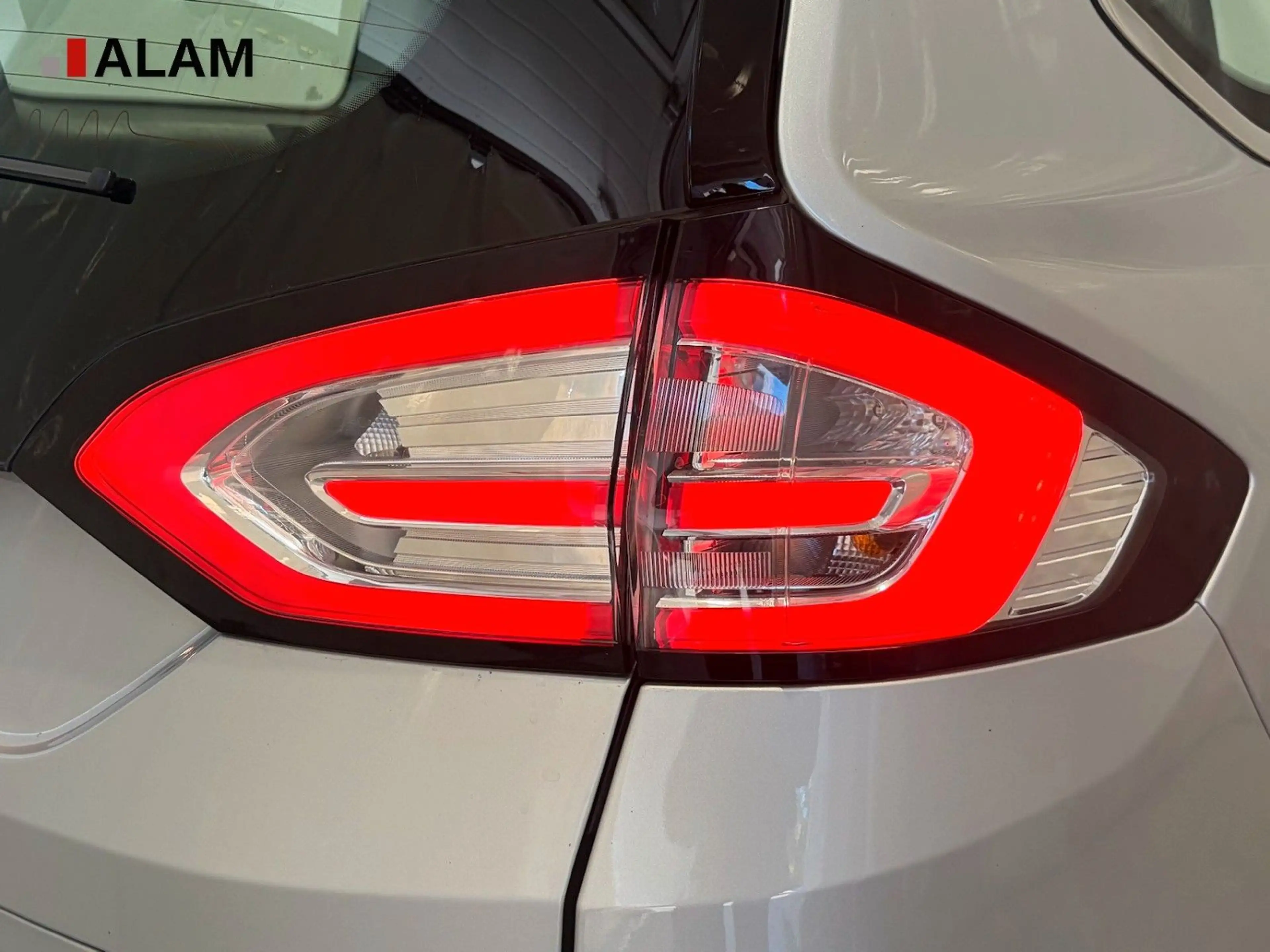 Ford Galaxy Titanium ACC AHK Pano RFK Sound 7-Sitzer — photo 9