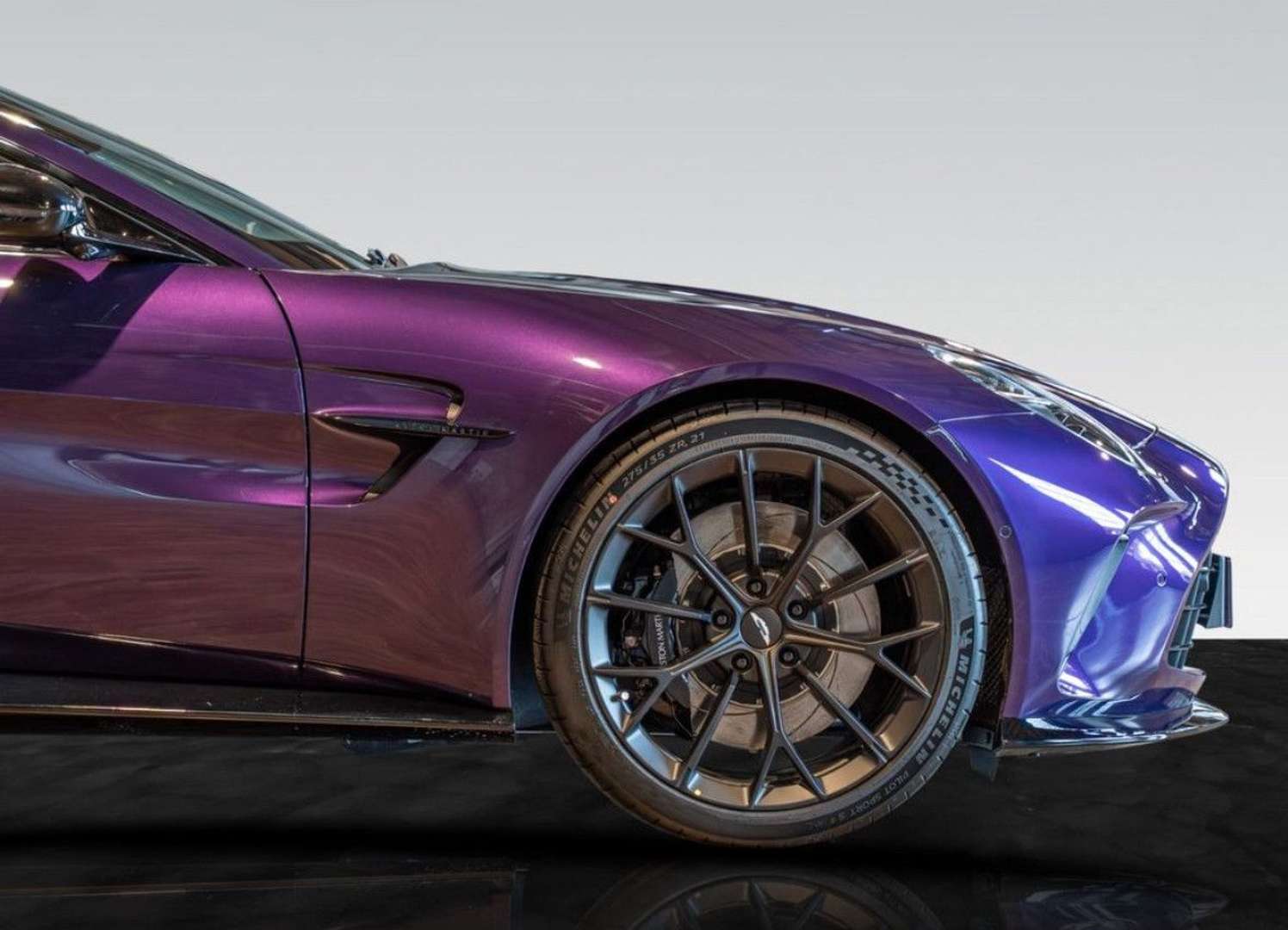 Aston Martin V8 Sièges Performance Carbone -  - Joinsteer - #4