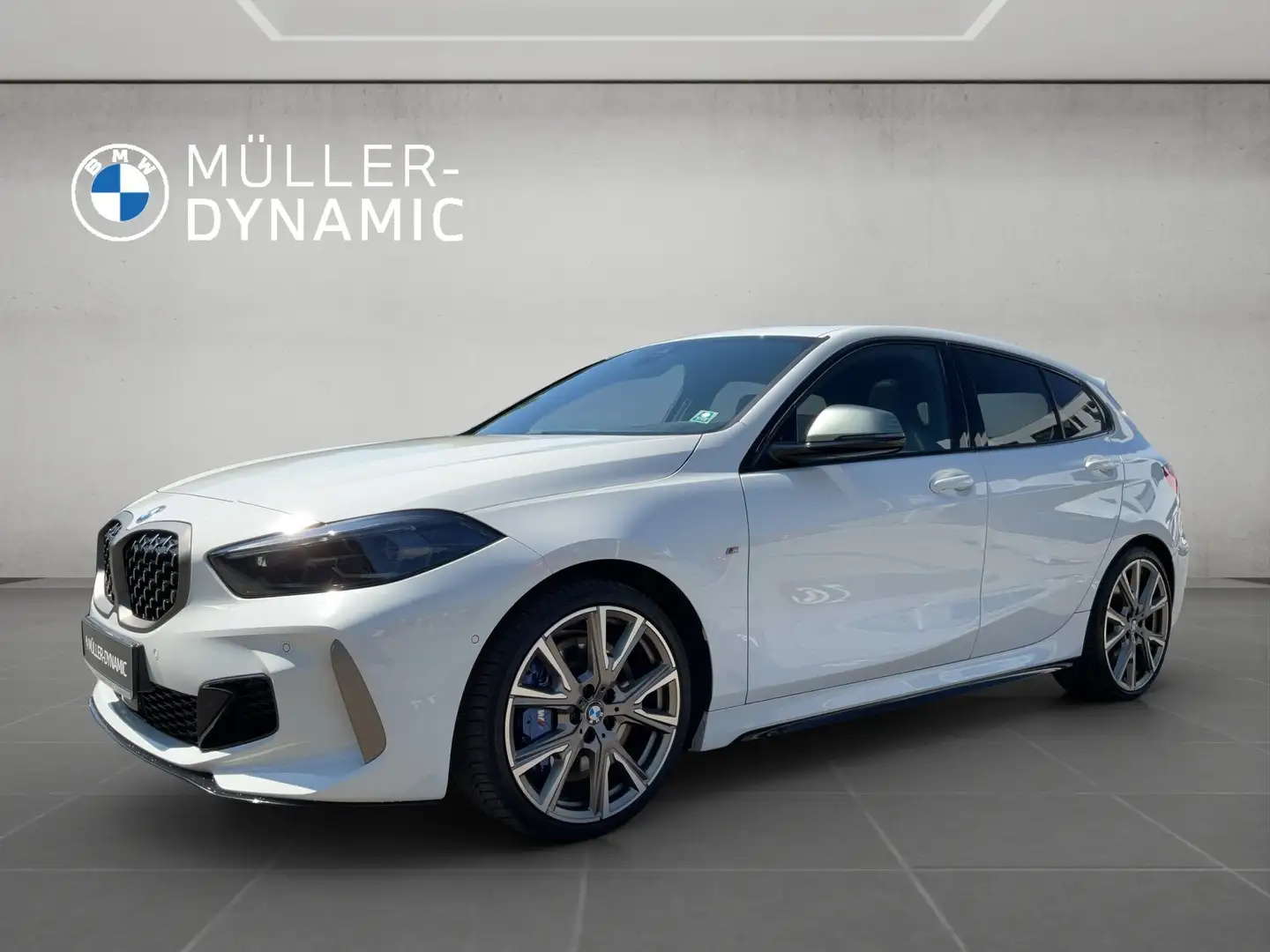 BMW 135 M135i xDrive LED PANO HUD HIFI RÜCKFAHR SHZ DAB Weiß - 1